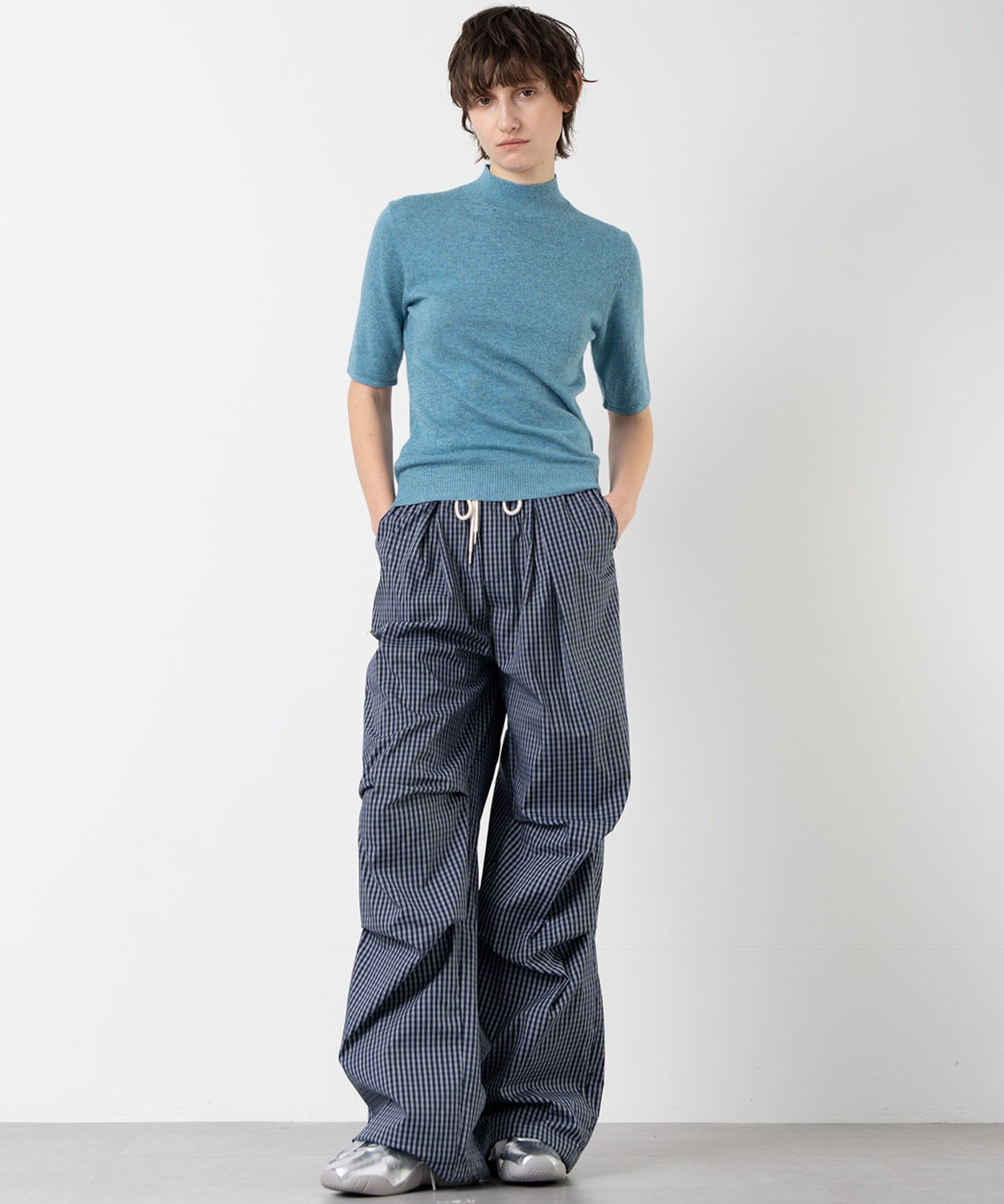 Crew Neck Fitted Knit T-Shirt / Pullover
