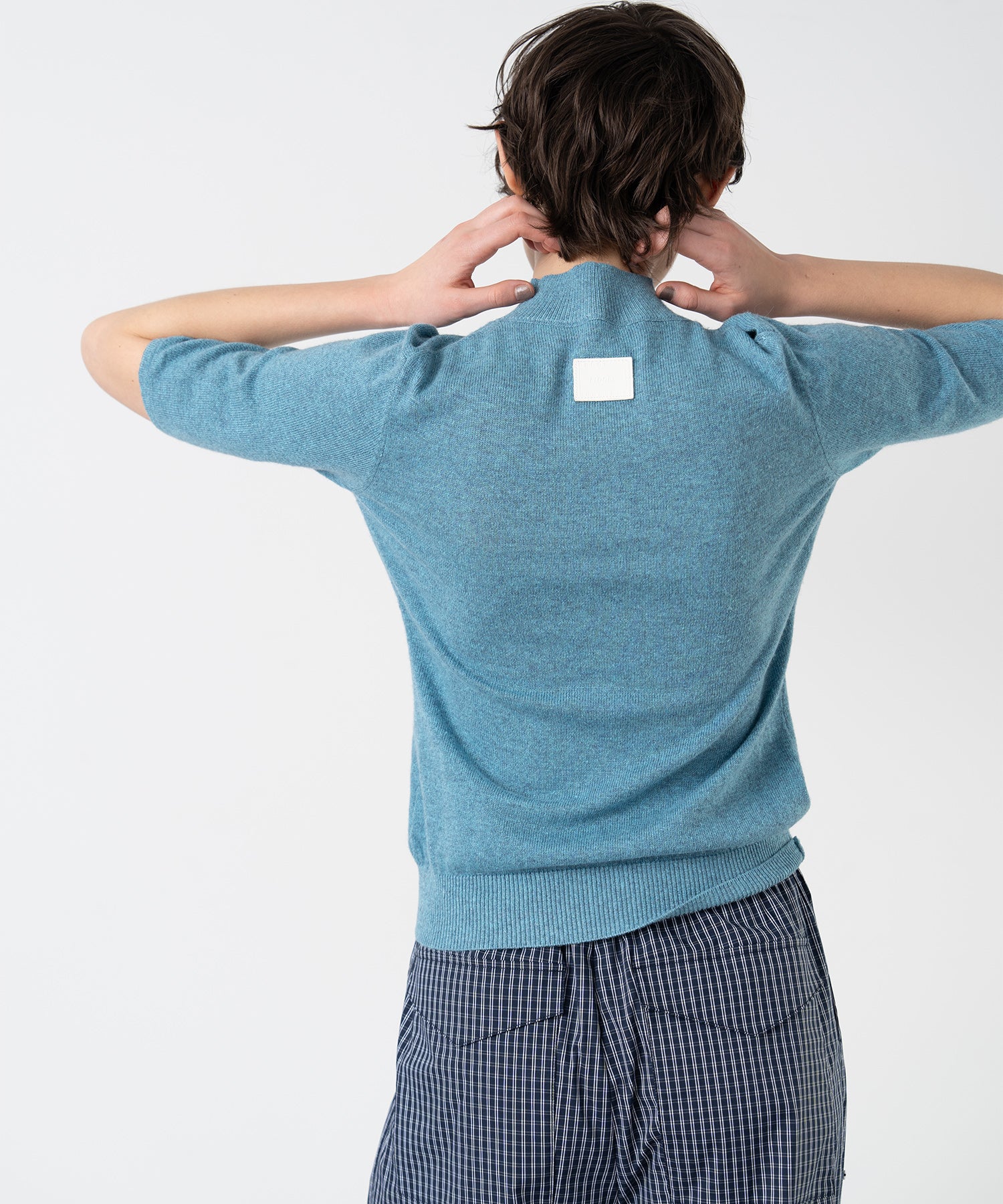 Crew Neck Fitted Knit T-Shirt / Pullover