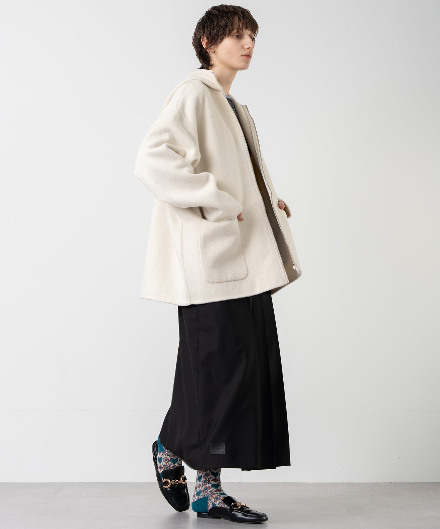 Zip-Up Wool Blend Short Coat