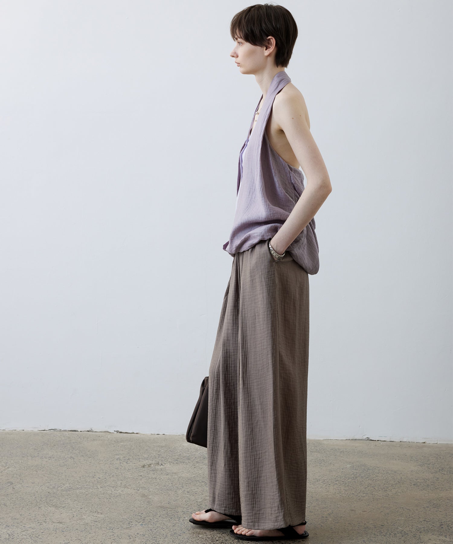 Lightweight Textured Wide-Leg Pants