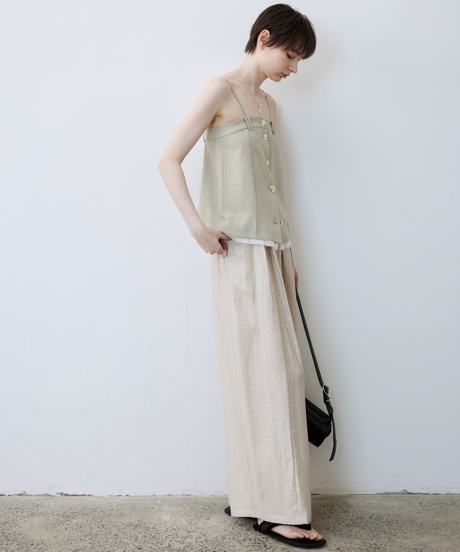 Lightweight Textured Wide-Leg Pants