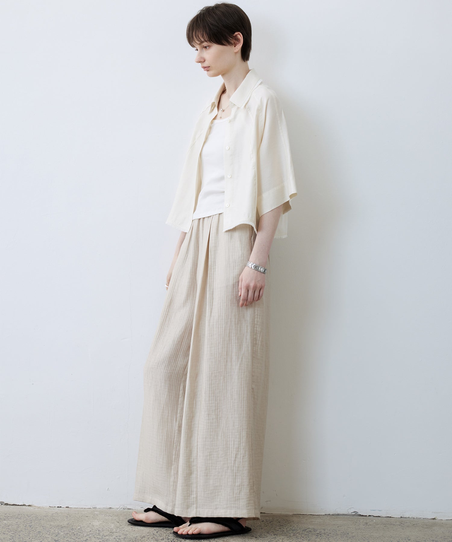 Lightweight Textured Wide-Leg Pants