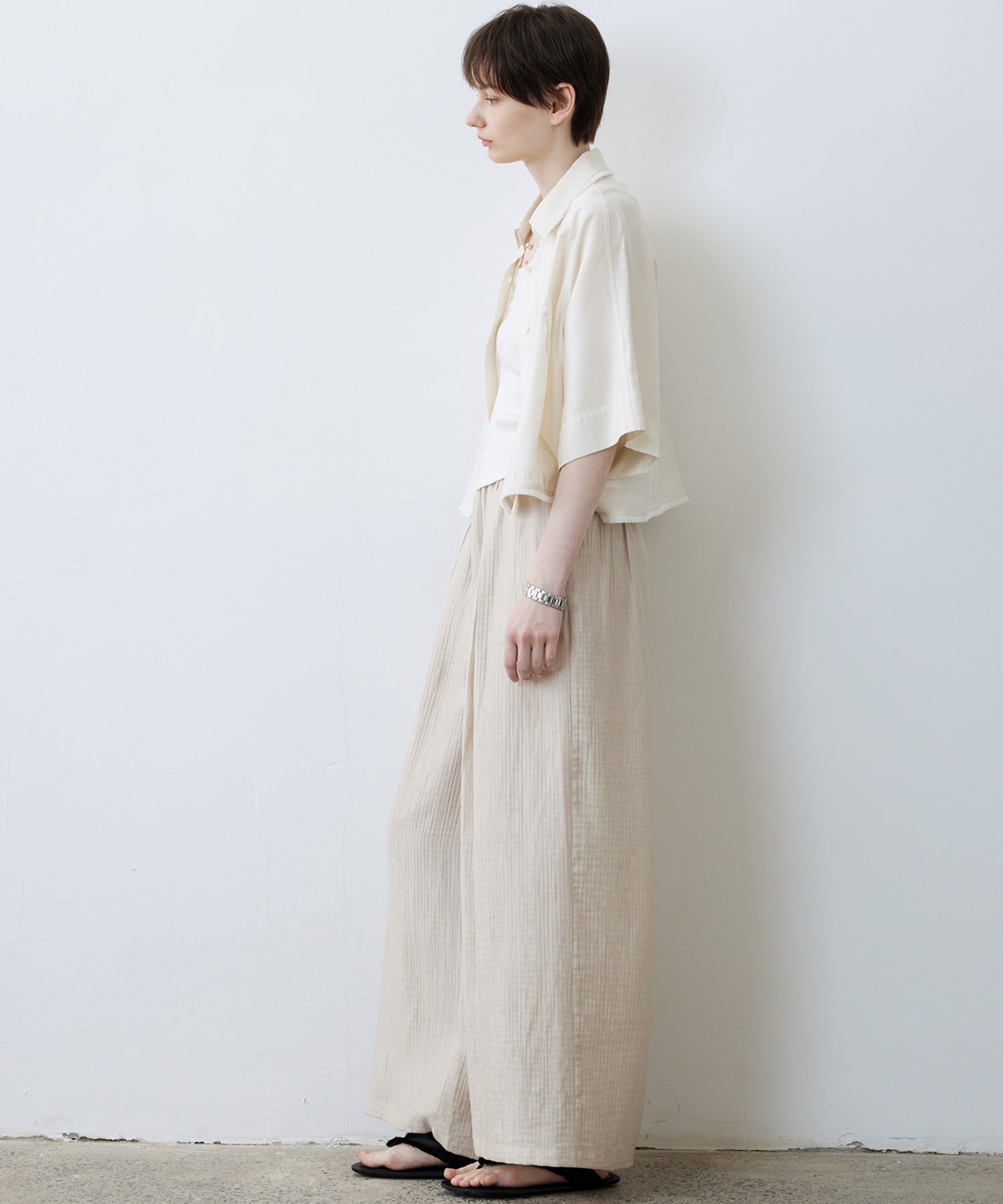 Lightweight Textured Wide-Leg Pants