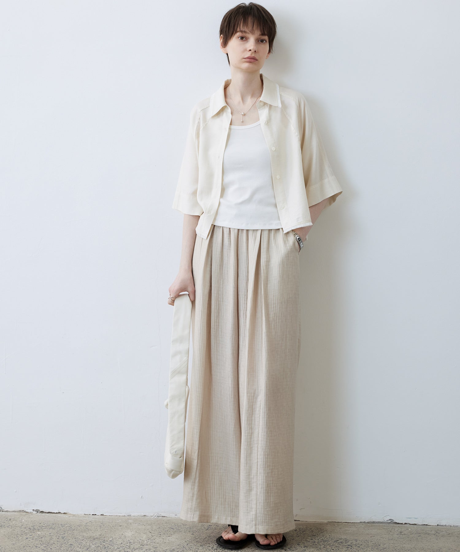 Lightweight Textured Wide-Leg Pants