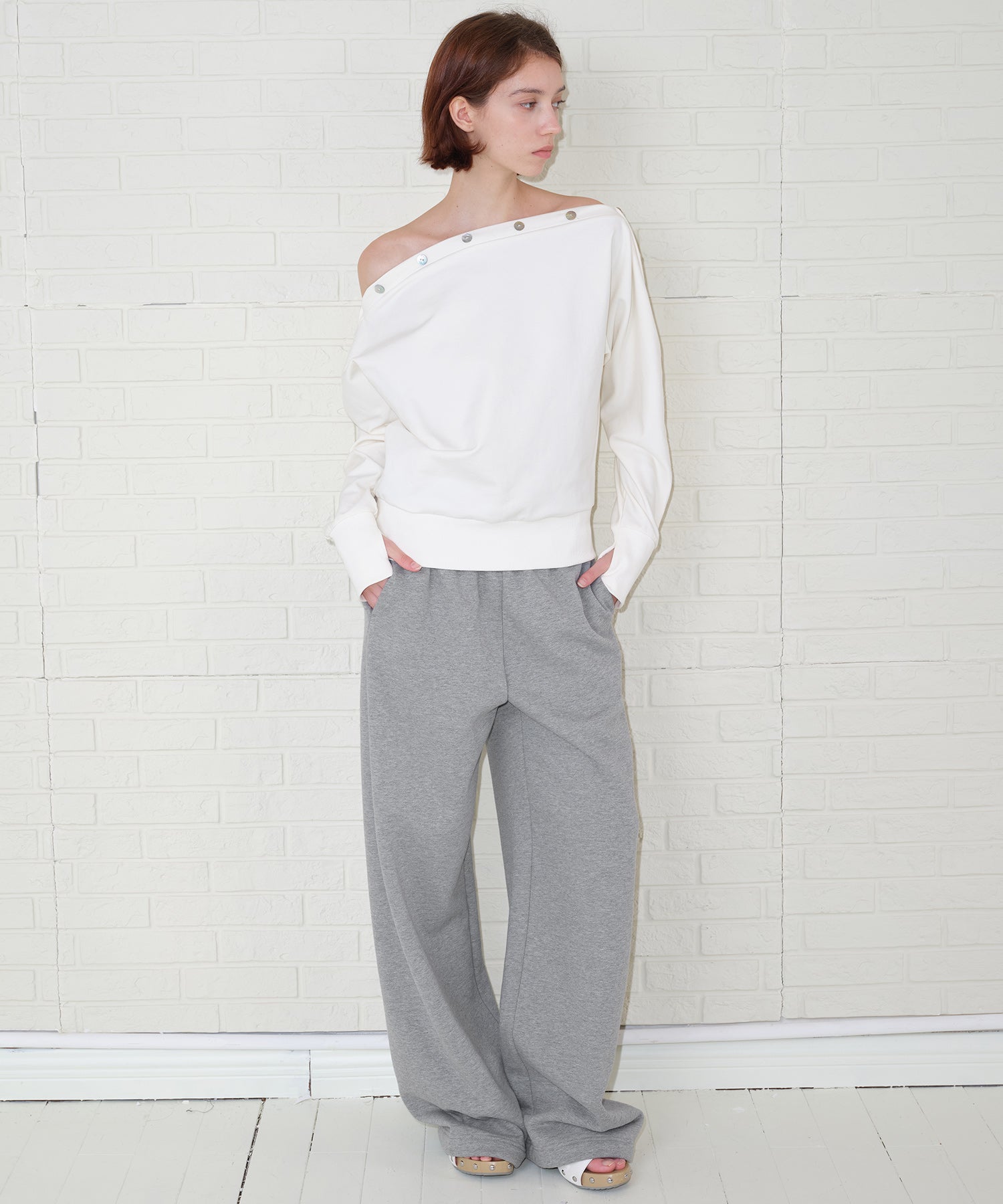 Adjustable Neck Shell Button Batwing Sleeve Lightweight Sweatshirt