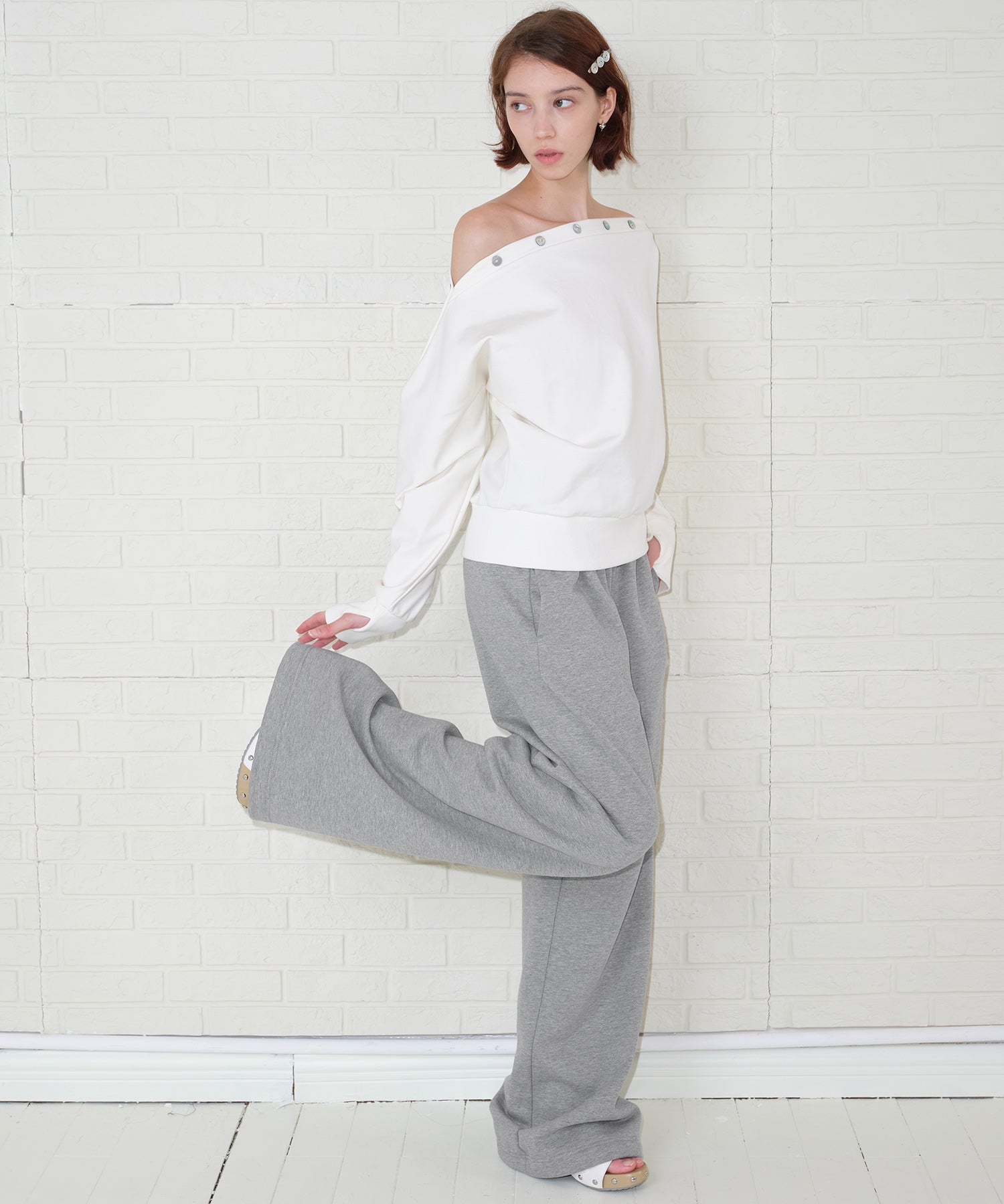 Adjustable Neck Shell Button Batwing Sleeve Lightweight Sweatshirt