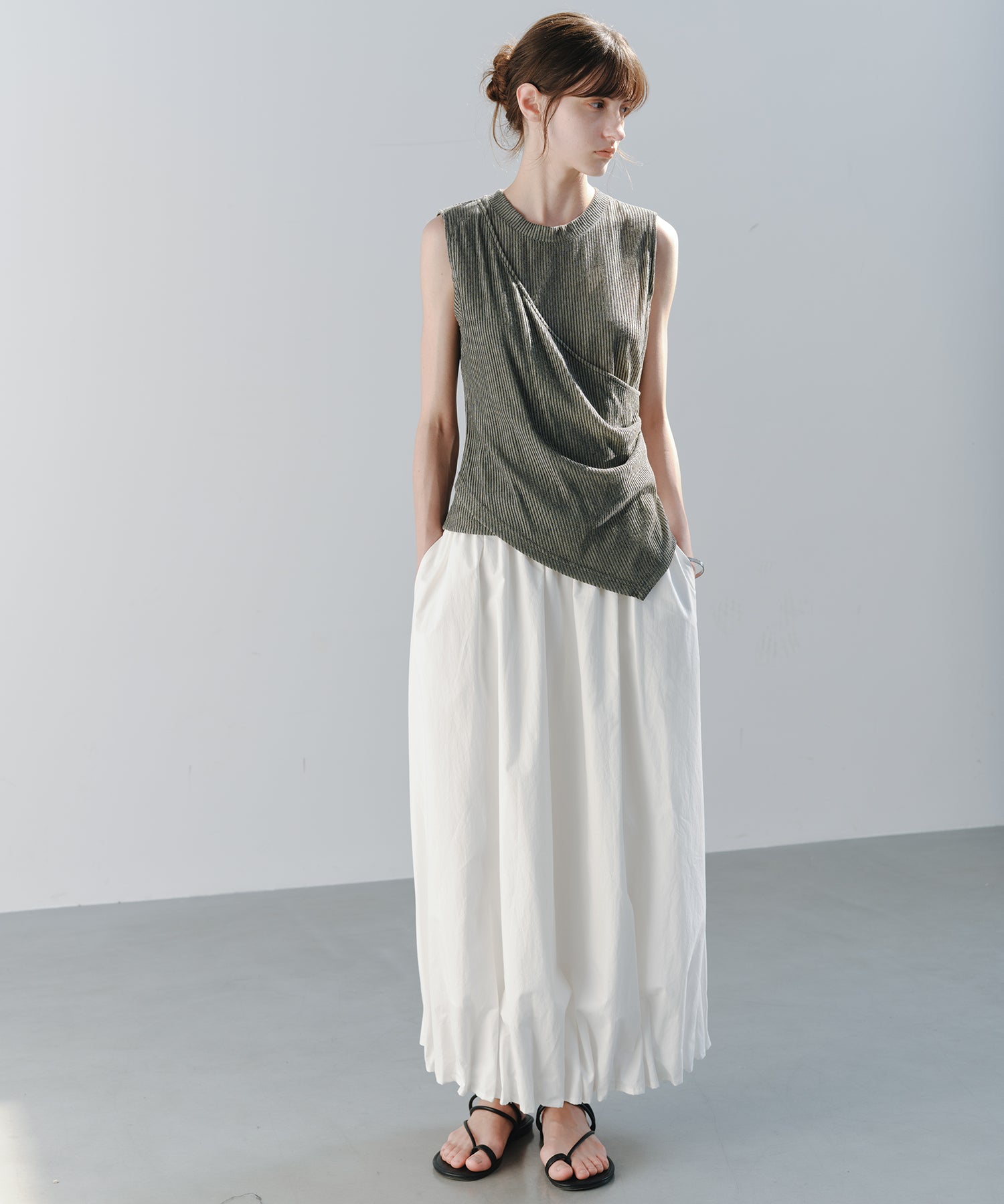 「7月上旬~中旬出荷」Tucked Balloon Hem Maxi Skirt