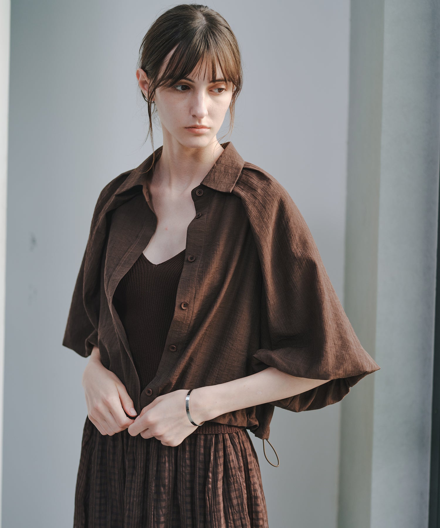 「7月上旬~中旬出荷」Sheer Stripe Balloon Sleeve Cropped Shirt