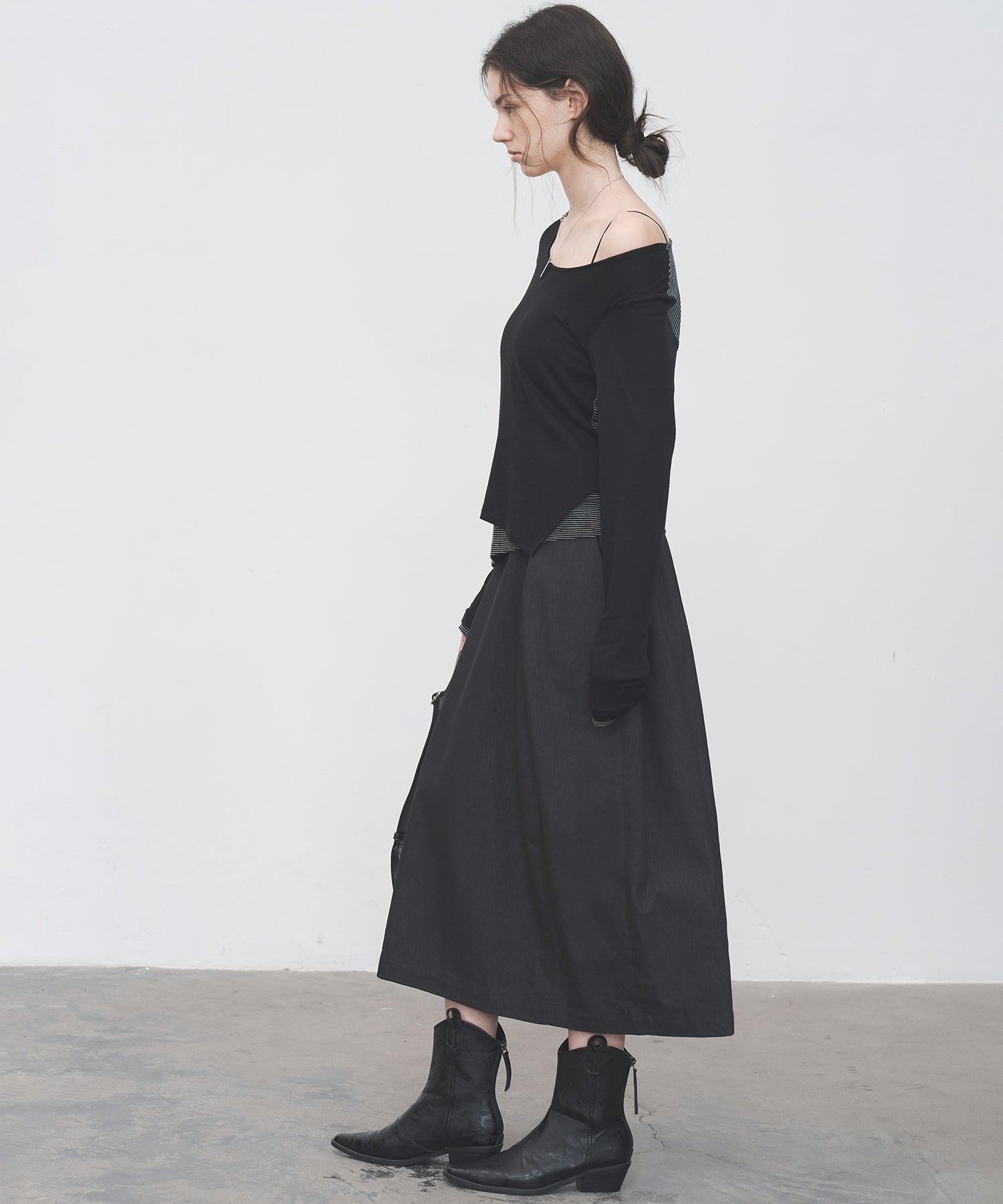 Layered Style U-Neck Stripe Top – Wool Blend