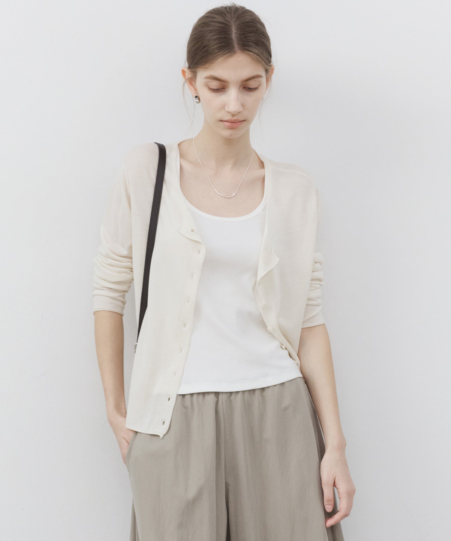 Lightweight Basic Knit Cardigan