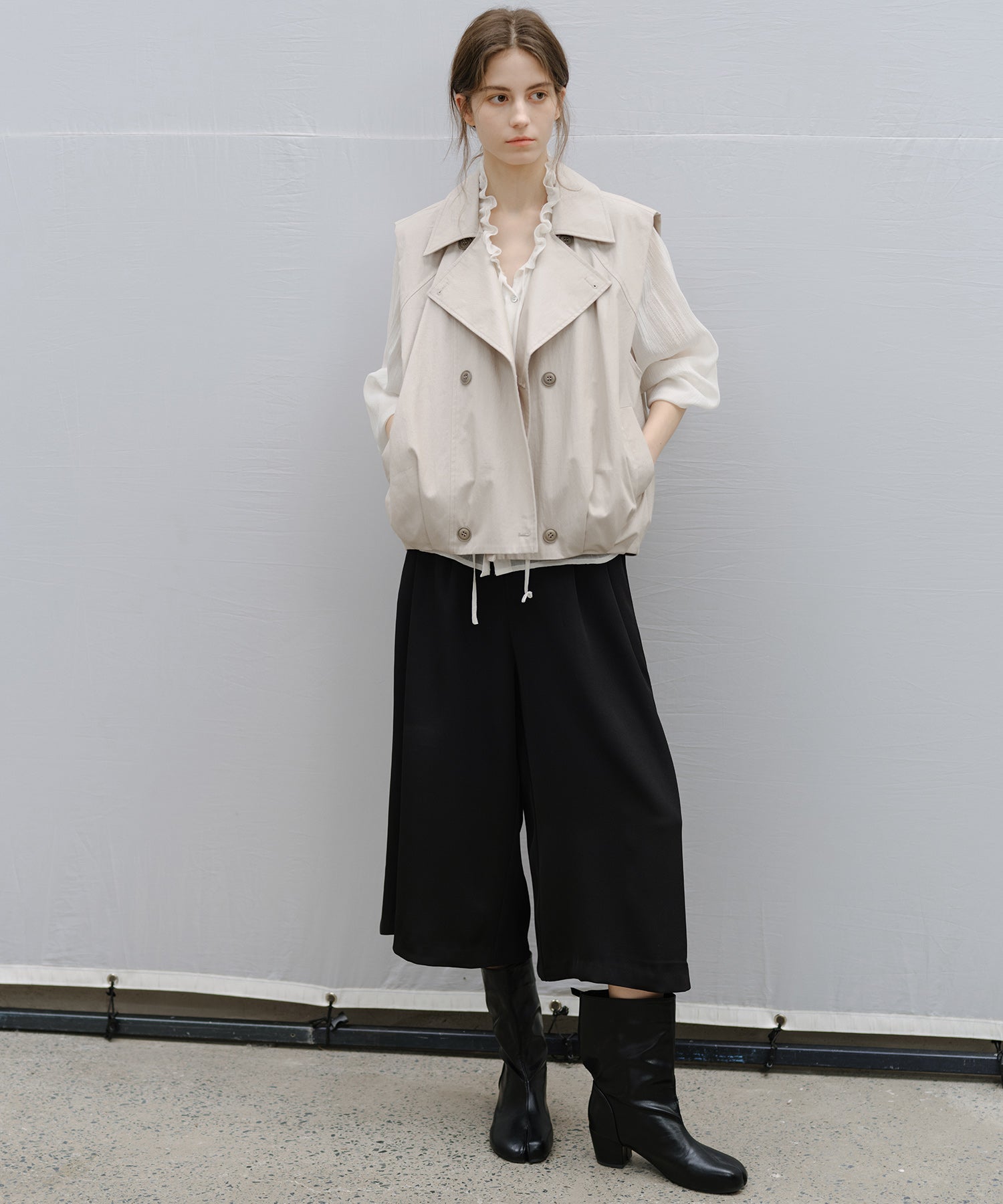 Wide-Leg Culotte Slacks