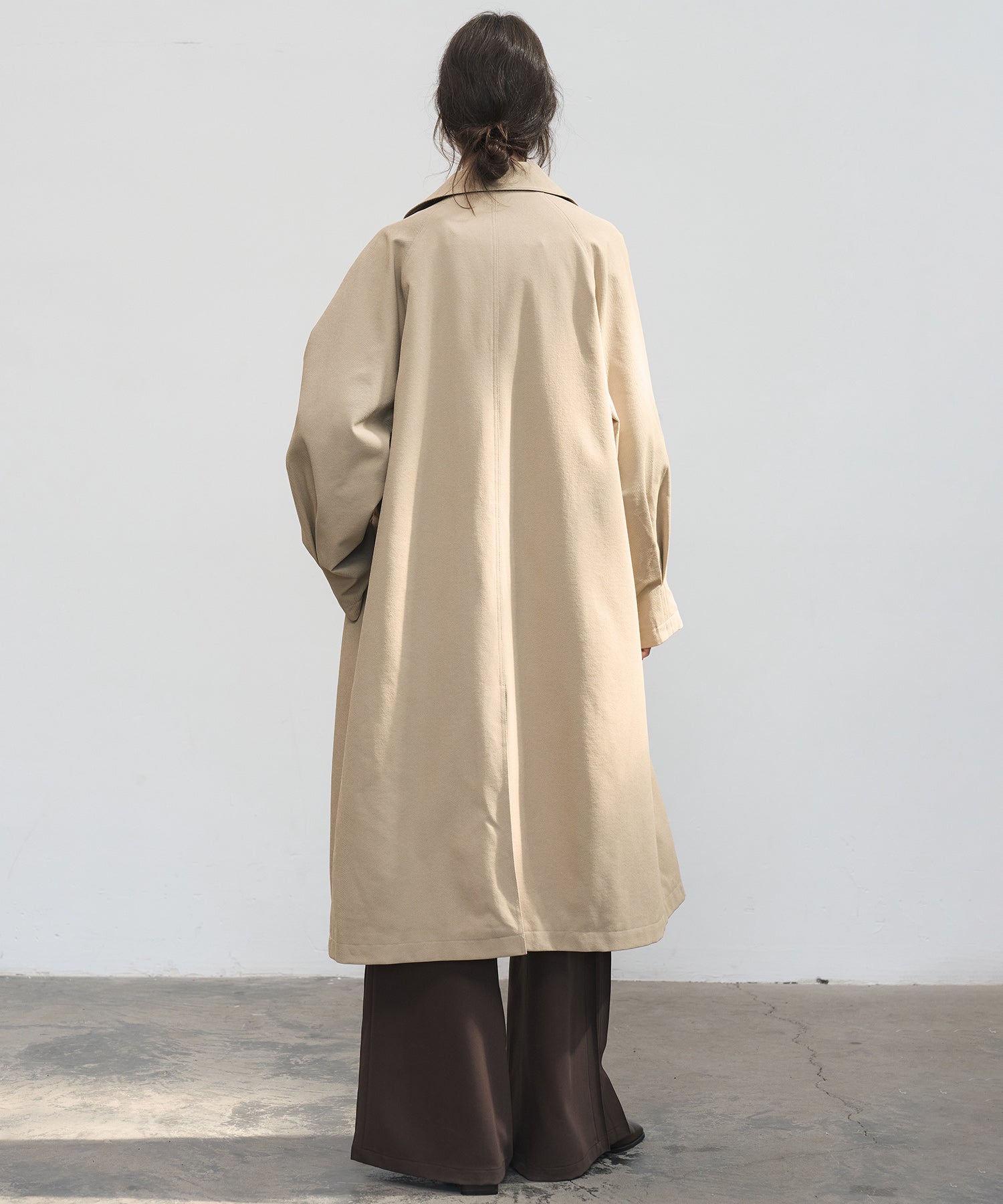 Structured Raglan Trench Coat – Oversized Fit