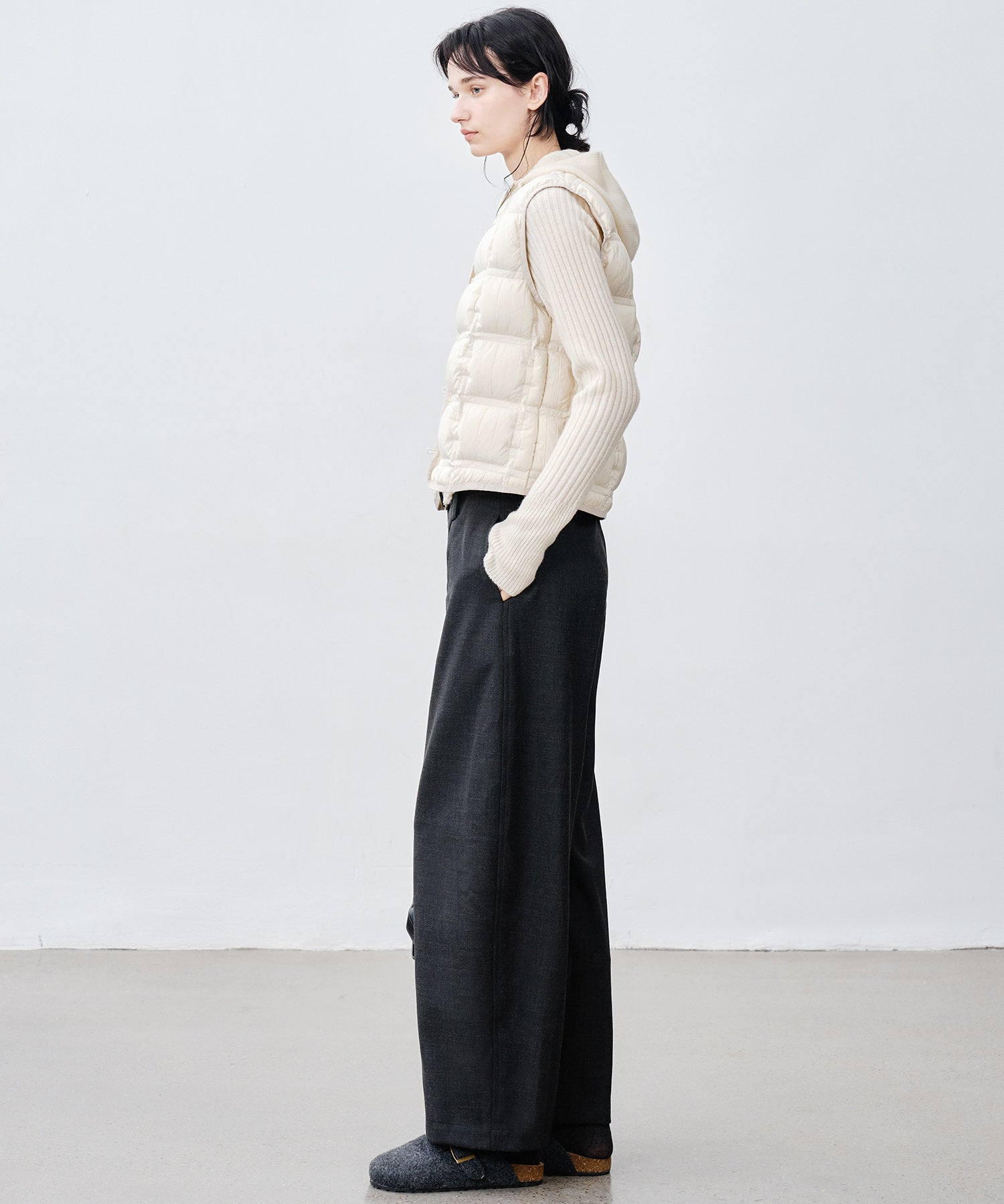 Lightweight Crinkled Down Vest