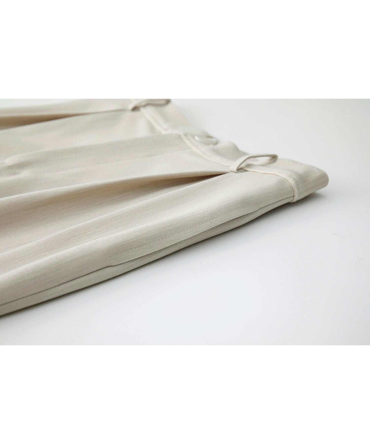 Mid-Rise Tapered Trousers