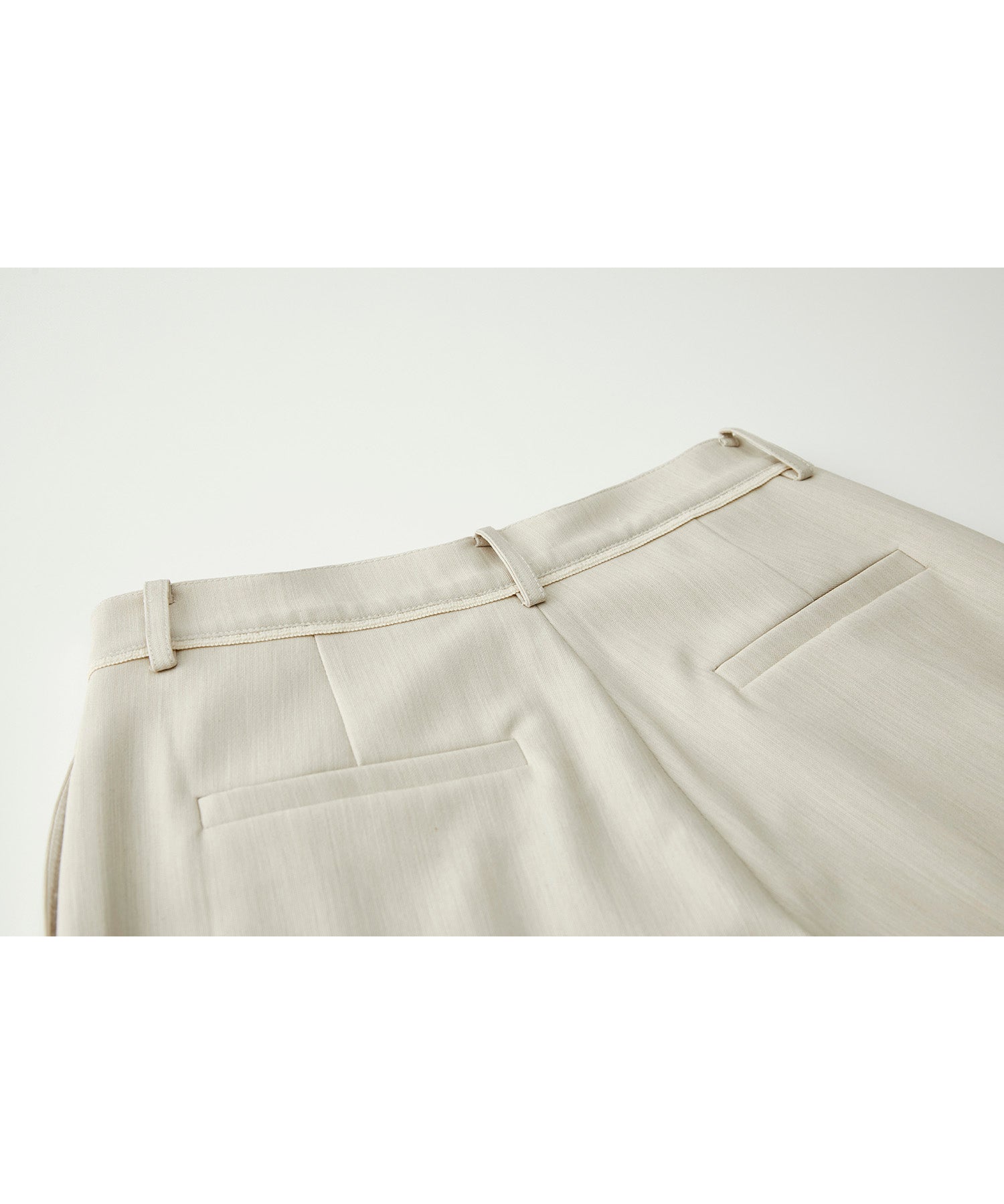 Mid-Rise Tapered Trousers