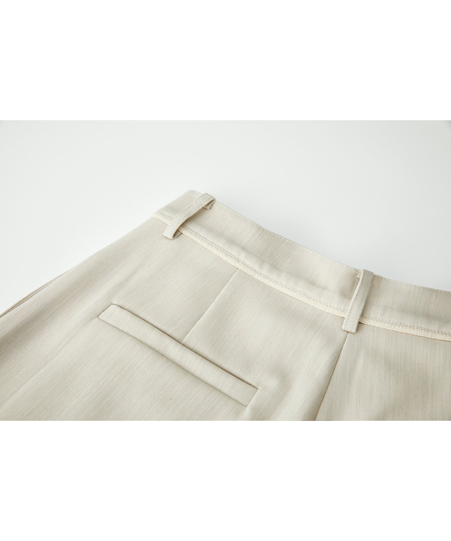 Mid-Rise Tapered Trousers