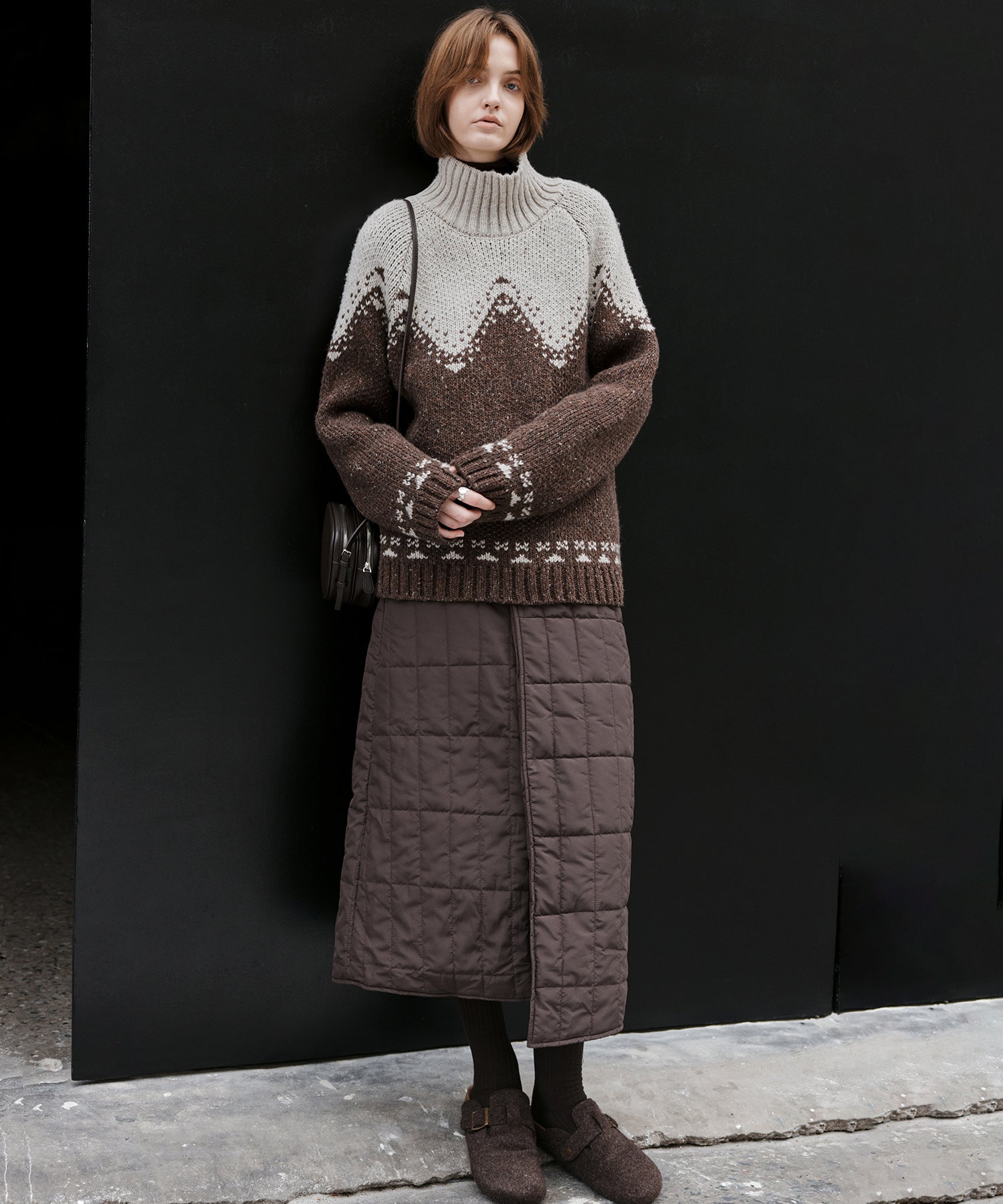 Totem Pattern Heavyweight Jacquard Turtleneck Sweater