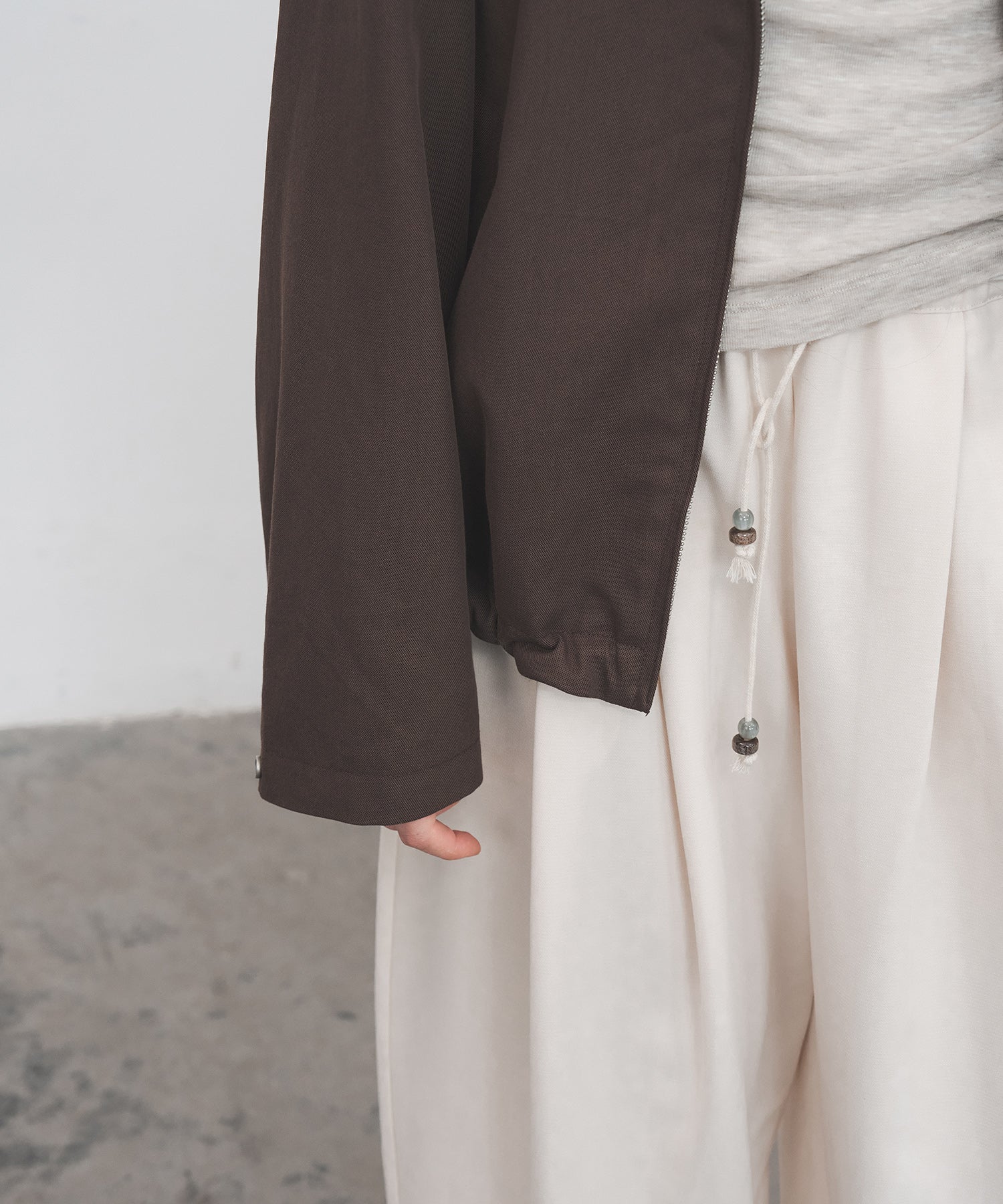 Sculpted Curve Wide Pants – Minimal Line Fit