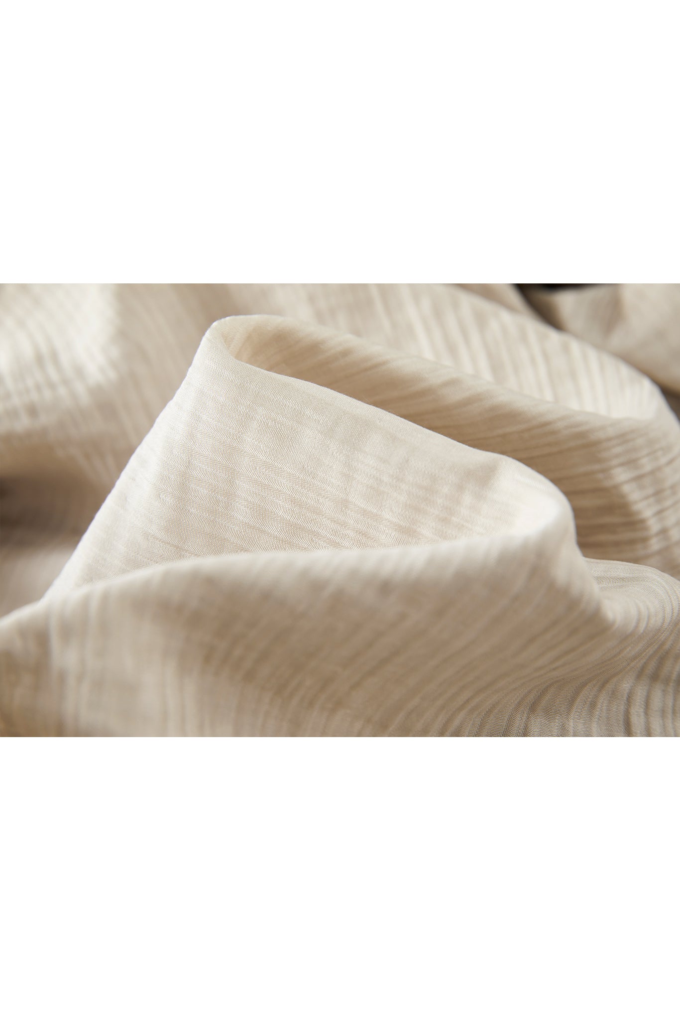 Lightweight Textured Wide-Leg Pants