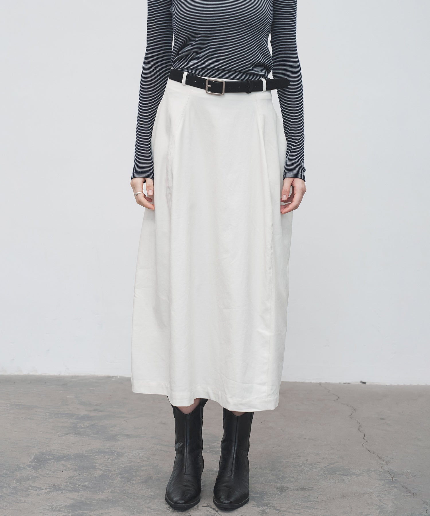 High-Waist Cocoon Balloon Skirt