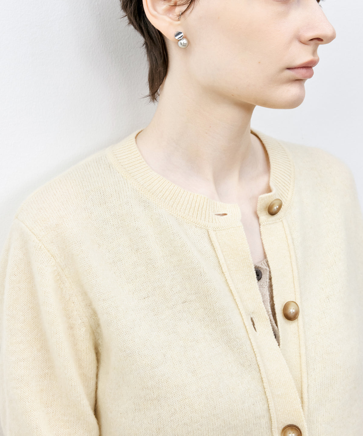 Classic Crew Neck Knit Cardigan