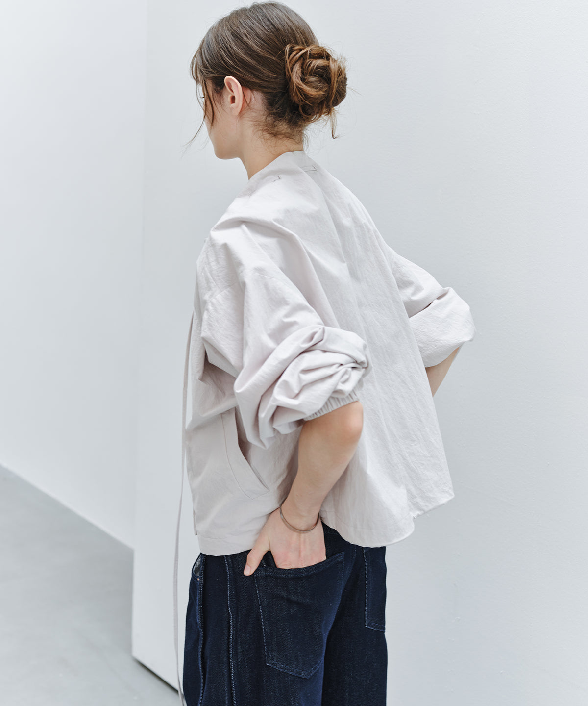 「9月下旬出荷予定」Drawstring Gathered Cropped Blouson