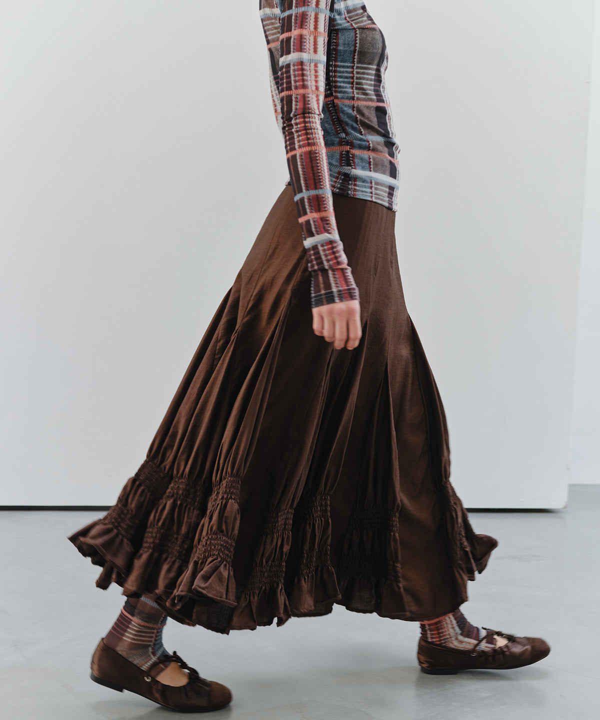 「9月下旬出荷予定」Paneled Shirred Hem A-Line Skirt