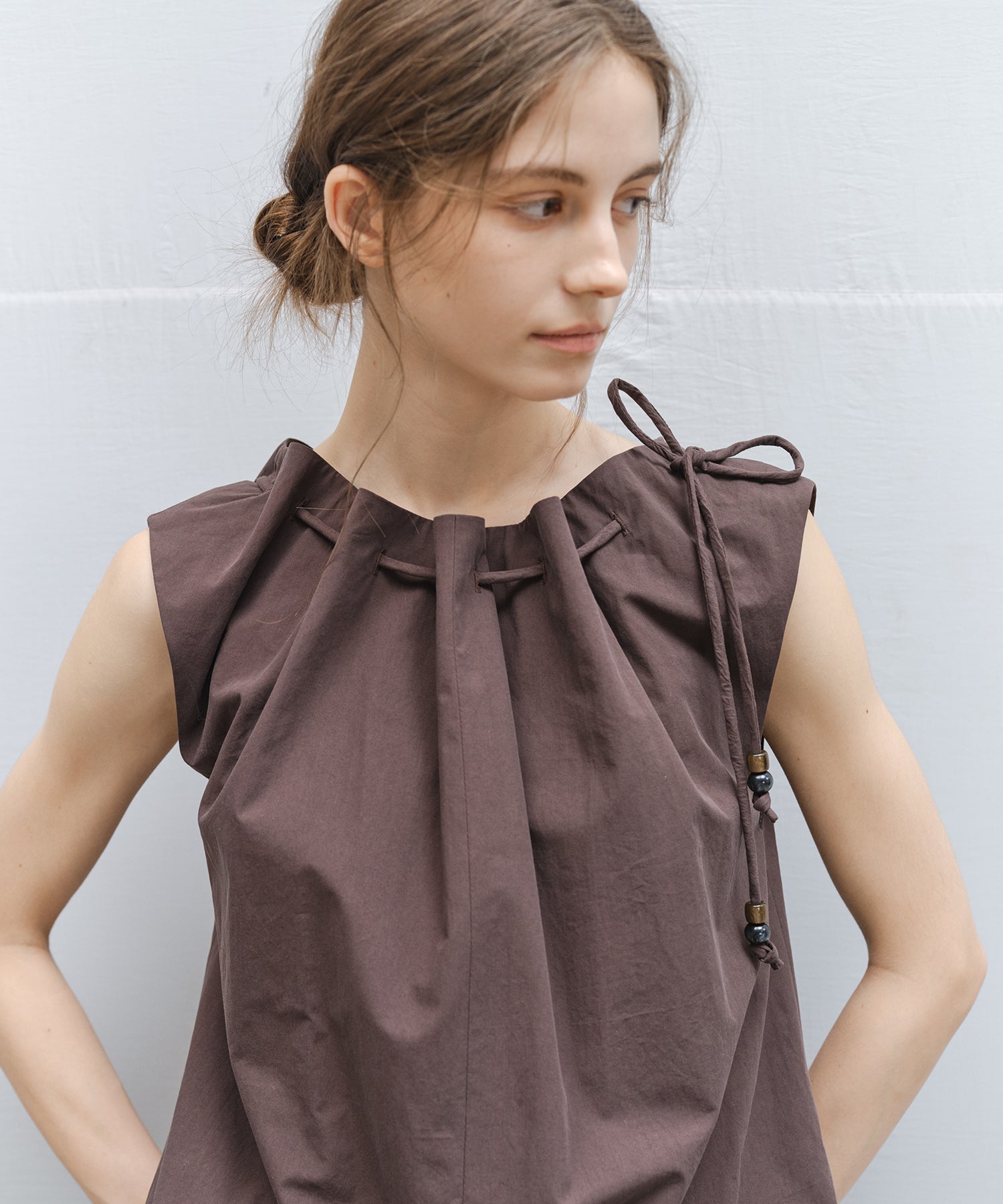「7月上旬~中旬出荷」Drawstring Off-Shoulder Balloon Top