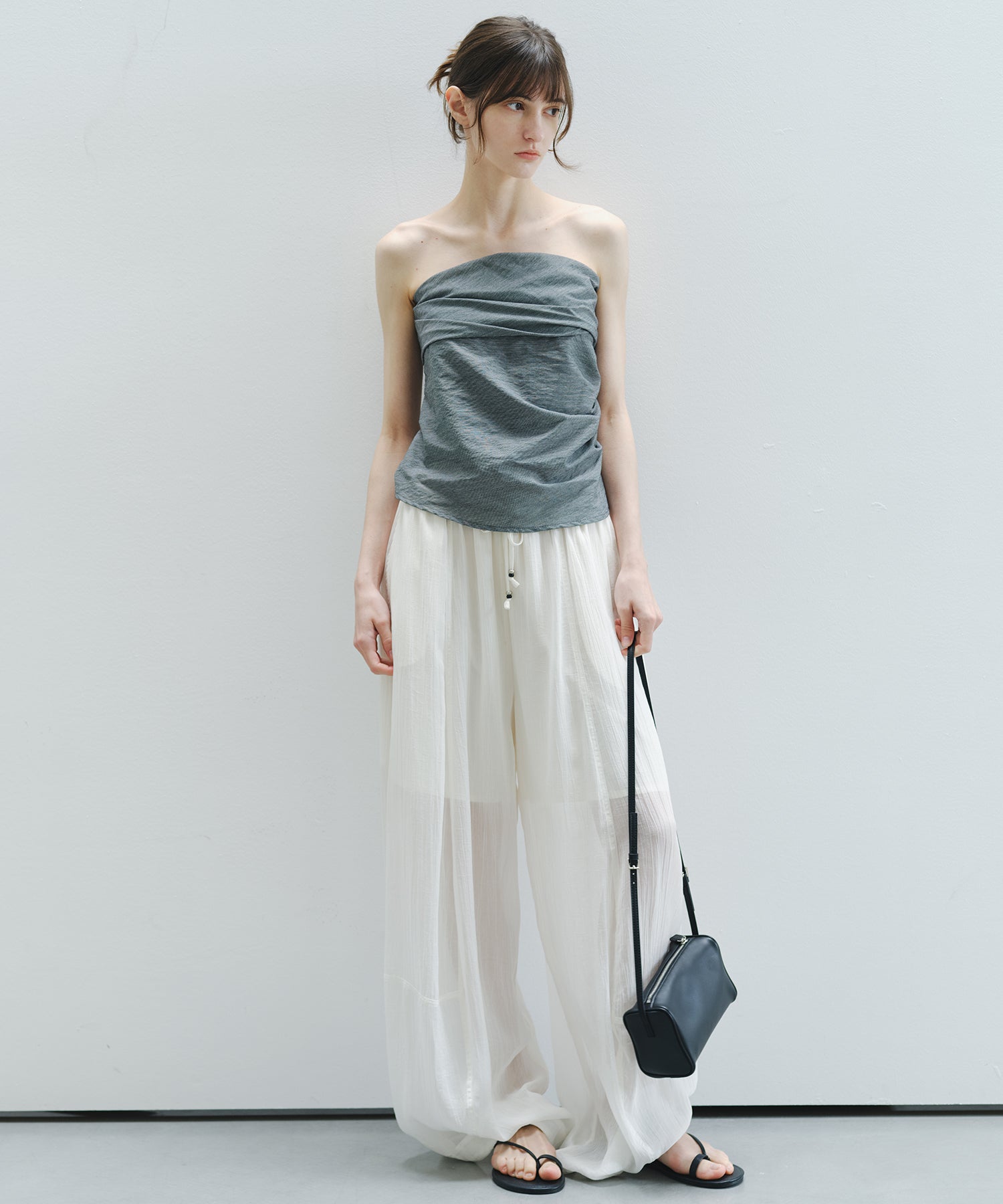 「7月上旬~中旬出荷」Shirred Bandeau Top