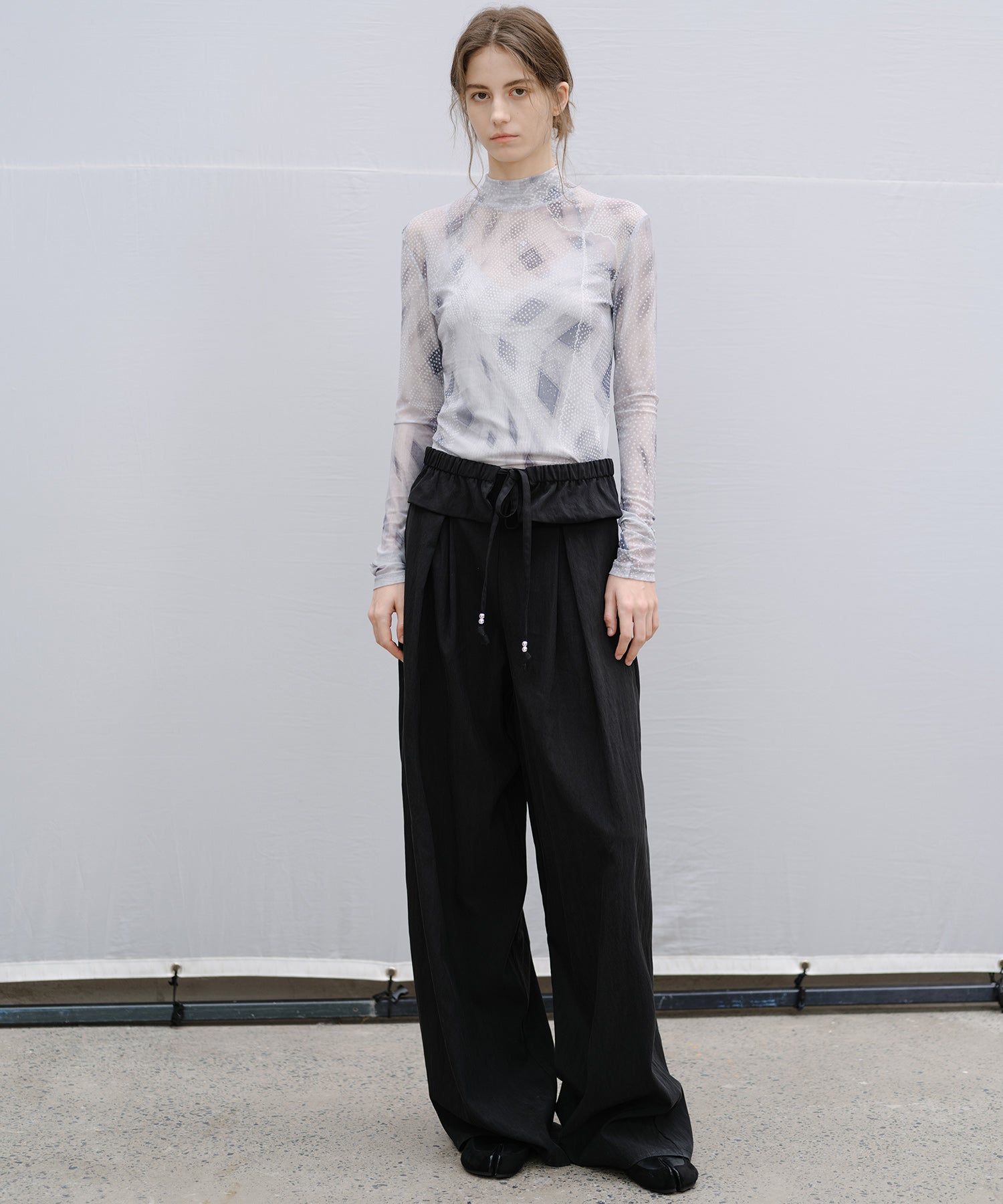 "Shipping from late February to early March" Abstract Print Sheer Mesh Top