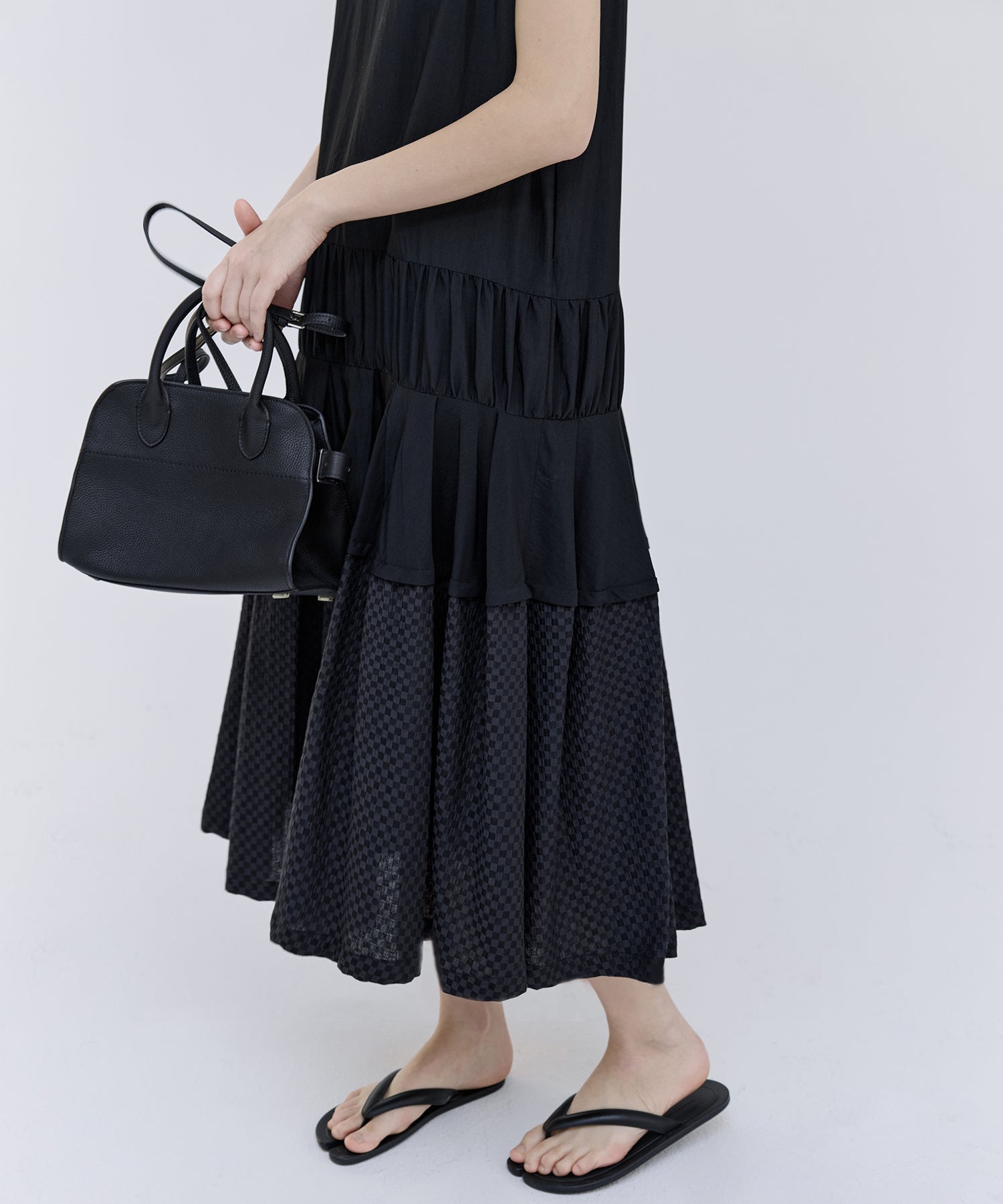 Mixed-Material Gathered V-Neck Flare Dress