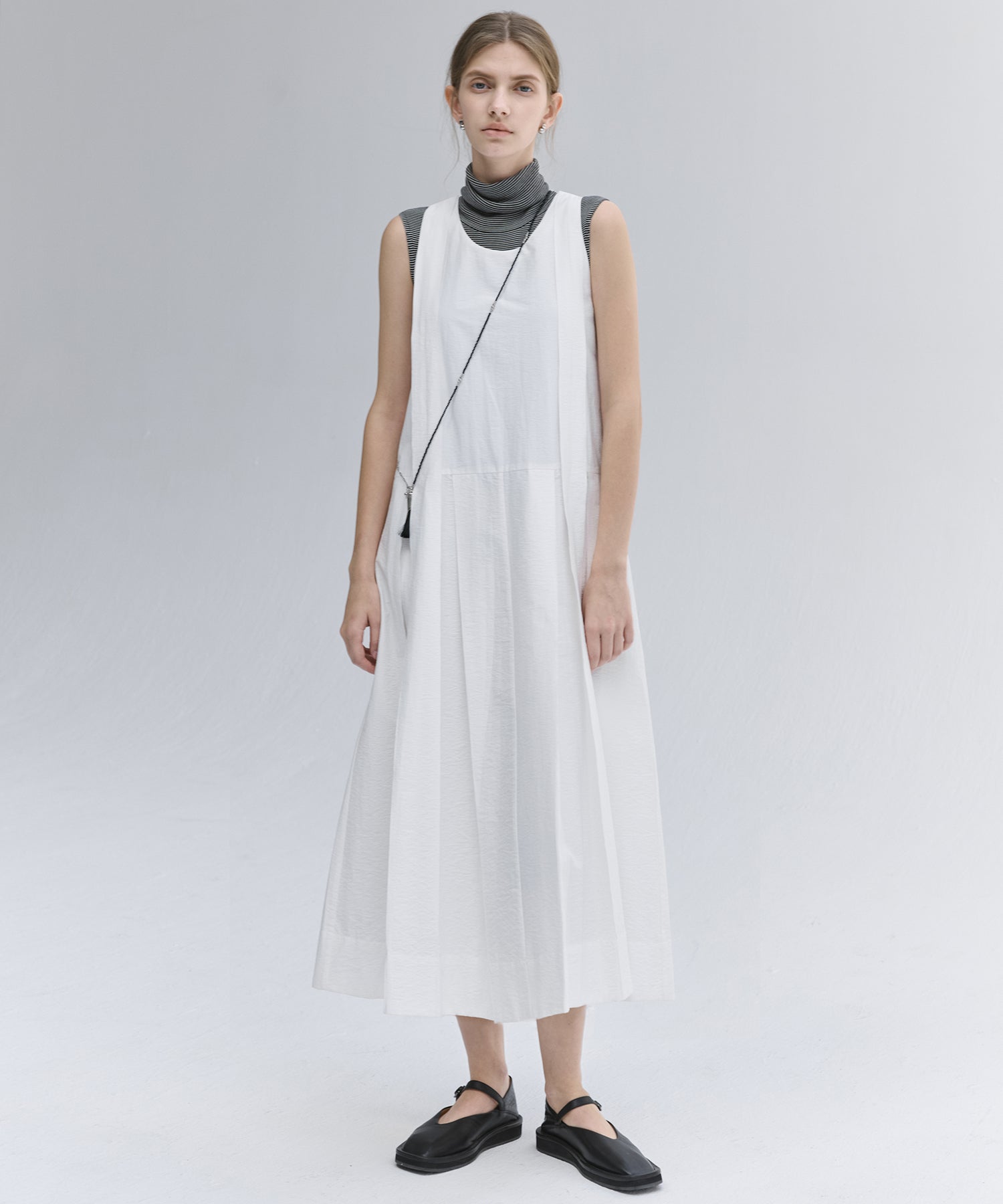 Tucked Sleeveless Long Dress