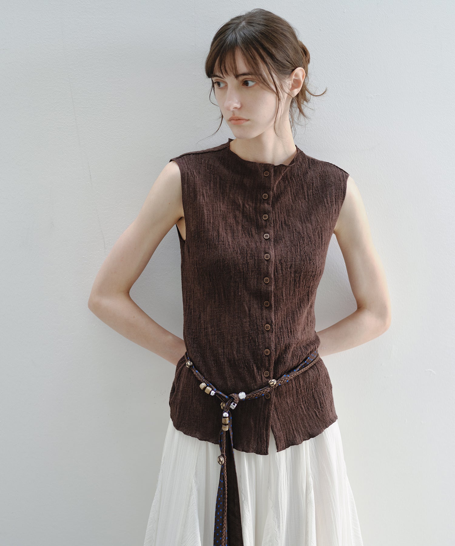 「7月上旬~中旬出荷」Textured Knit Sleeveless Top