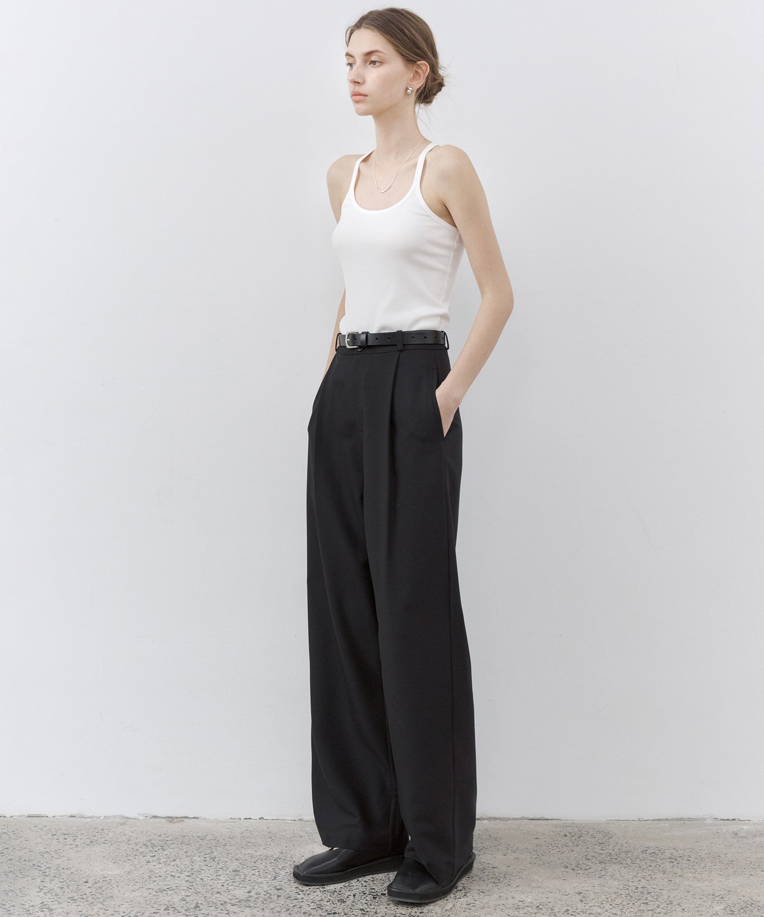 Stretch Ribbed U-Neck Tank Top