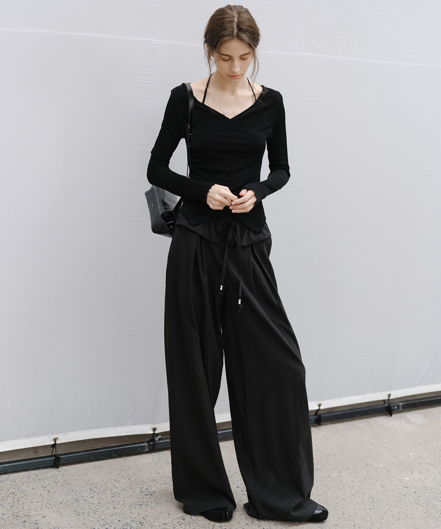 "Shipping from late February to early March" Curved Wide-Leg Drawstring Pants