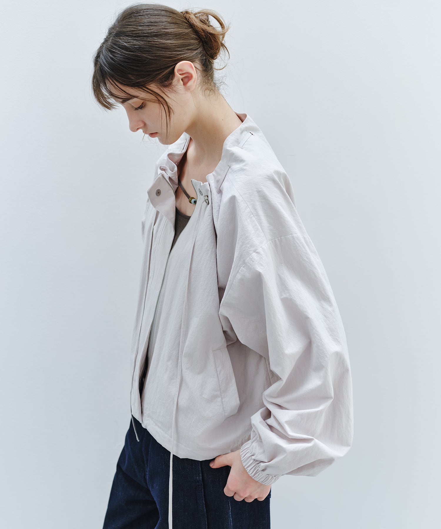 「9月下旬出荷予定」Drawstring Gathered Cropped Blouson