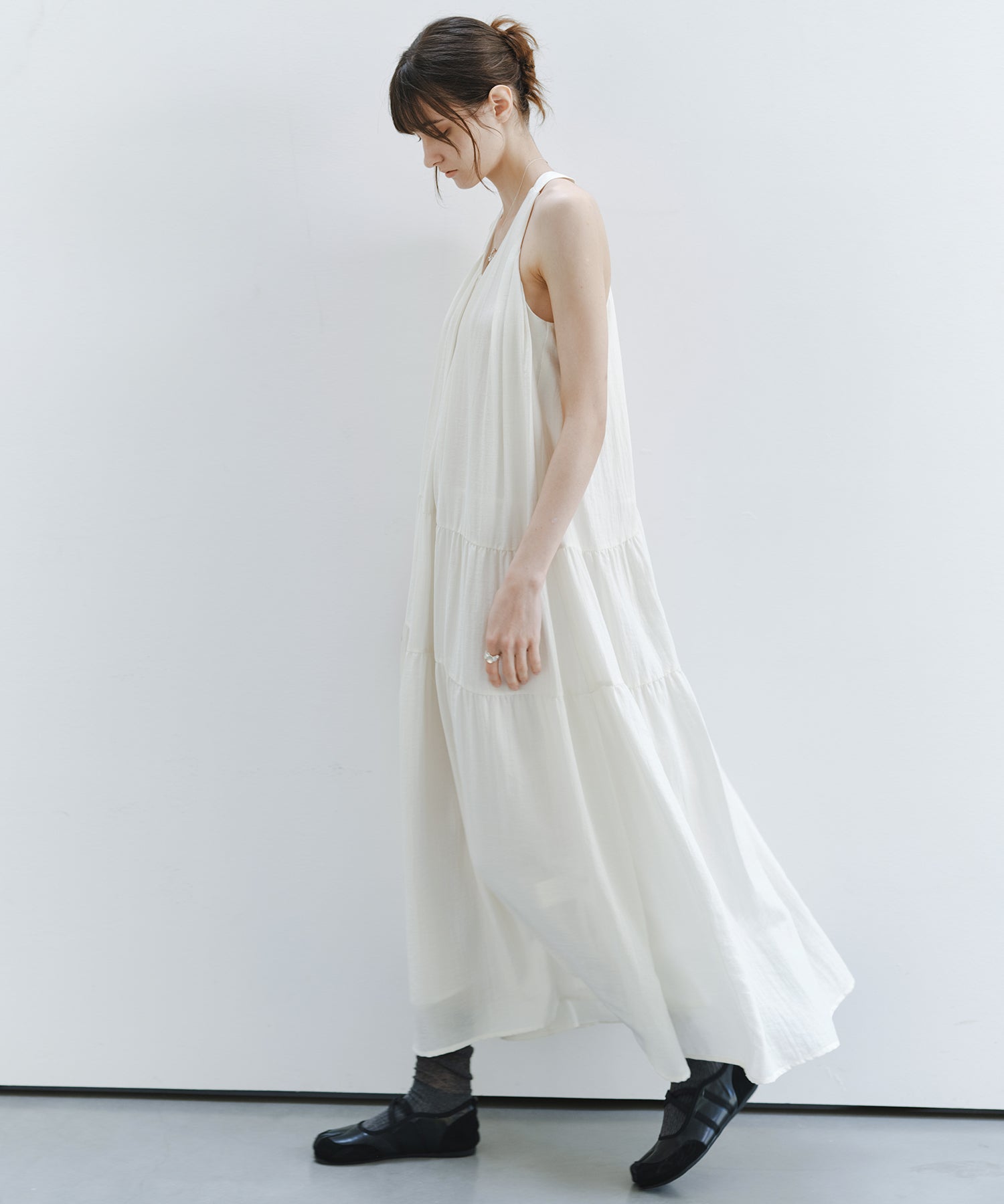 「7月上旬~中旬出荷」Halter Neck Tiered Maxi Dress