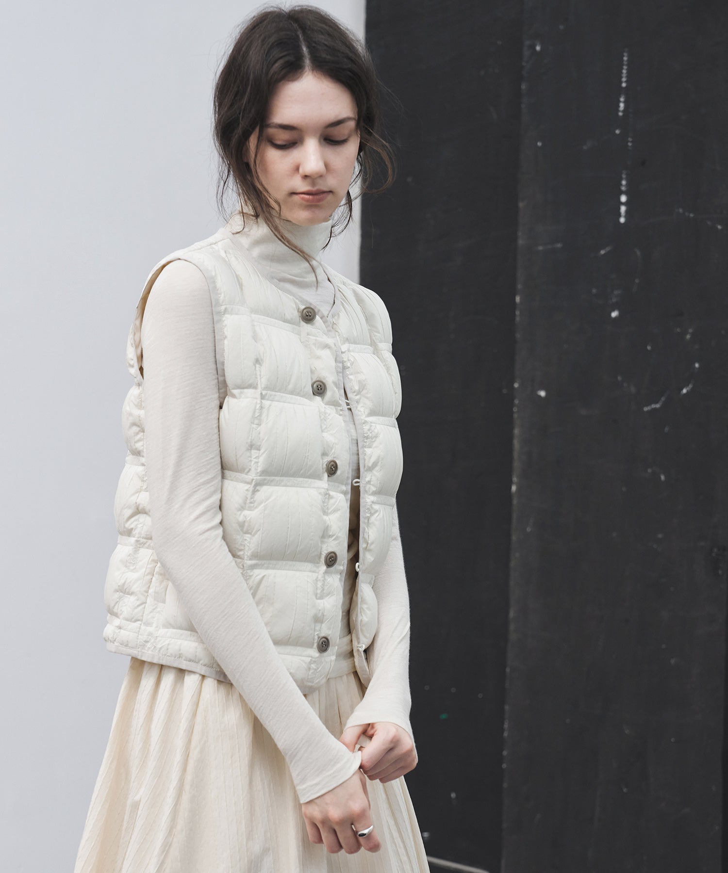Lightweight Crinkled Down Vest