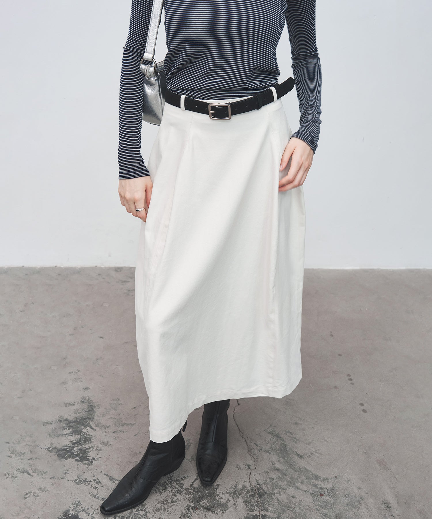 High-Waist Cocoon Balloon Skirt