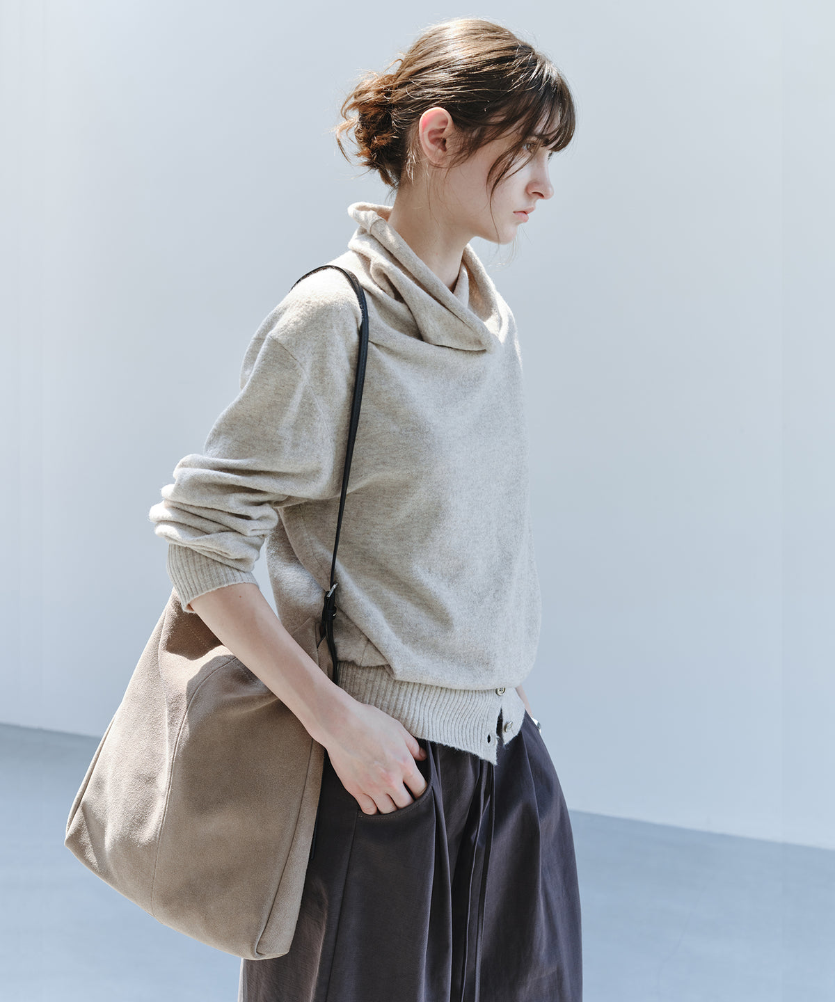 「11月下旬出荷予定」Draped Neck Button Hem Knit Sweater