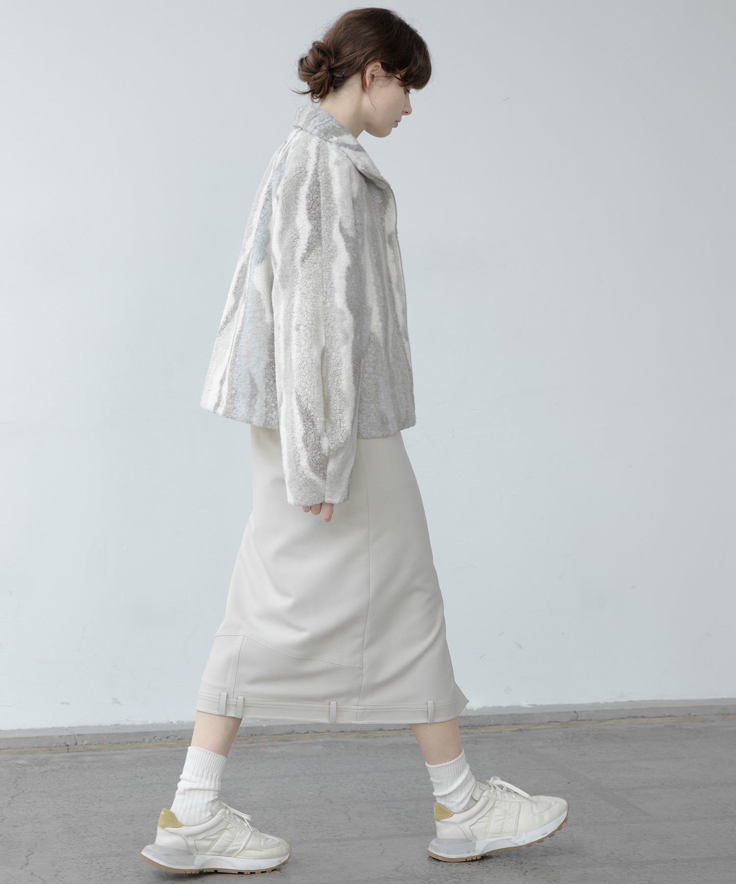 V-Neck Sleeveless Long Dress – Tailored Fit