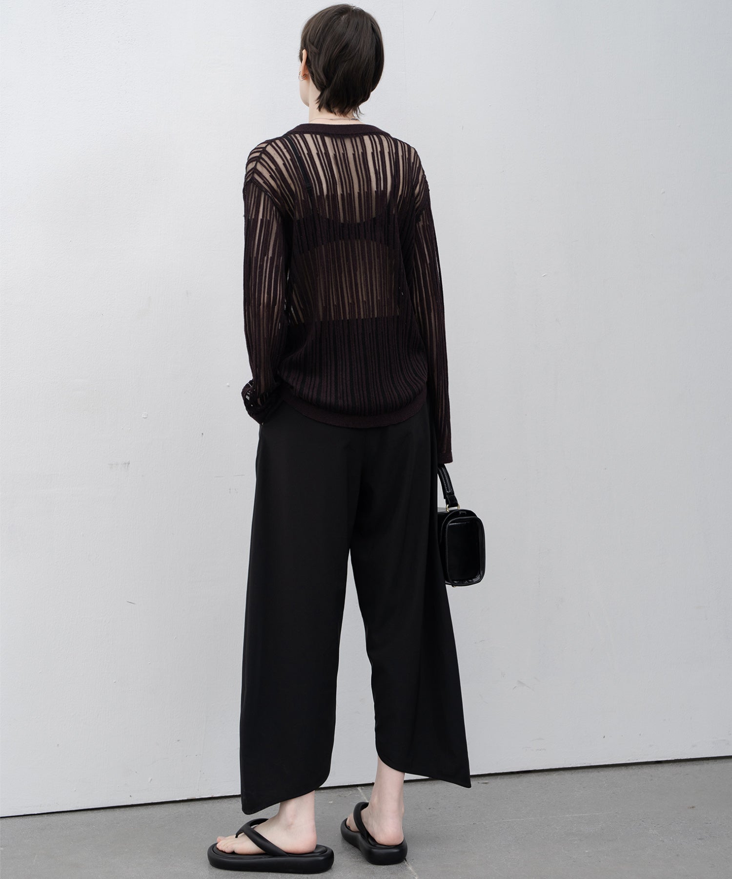 round cut straight ankle pants