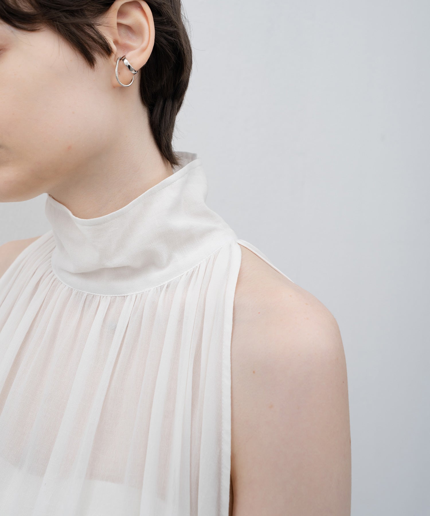 Ombre Sleeveless High-Neck Dress
