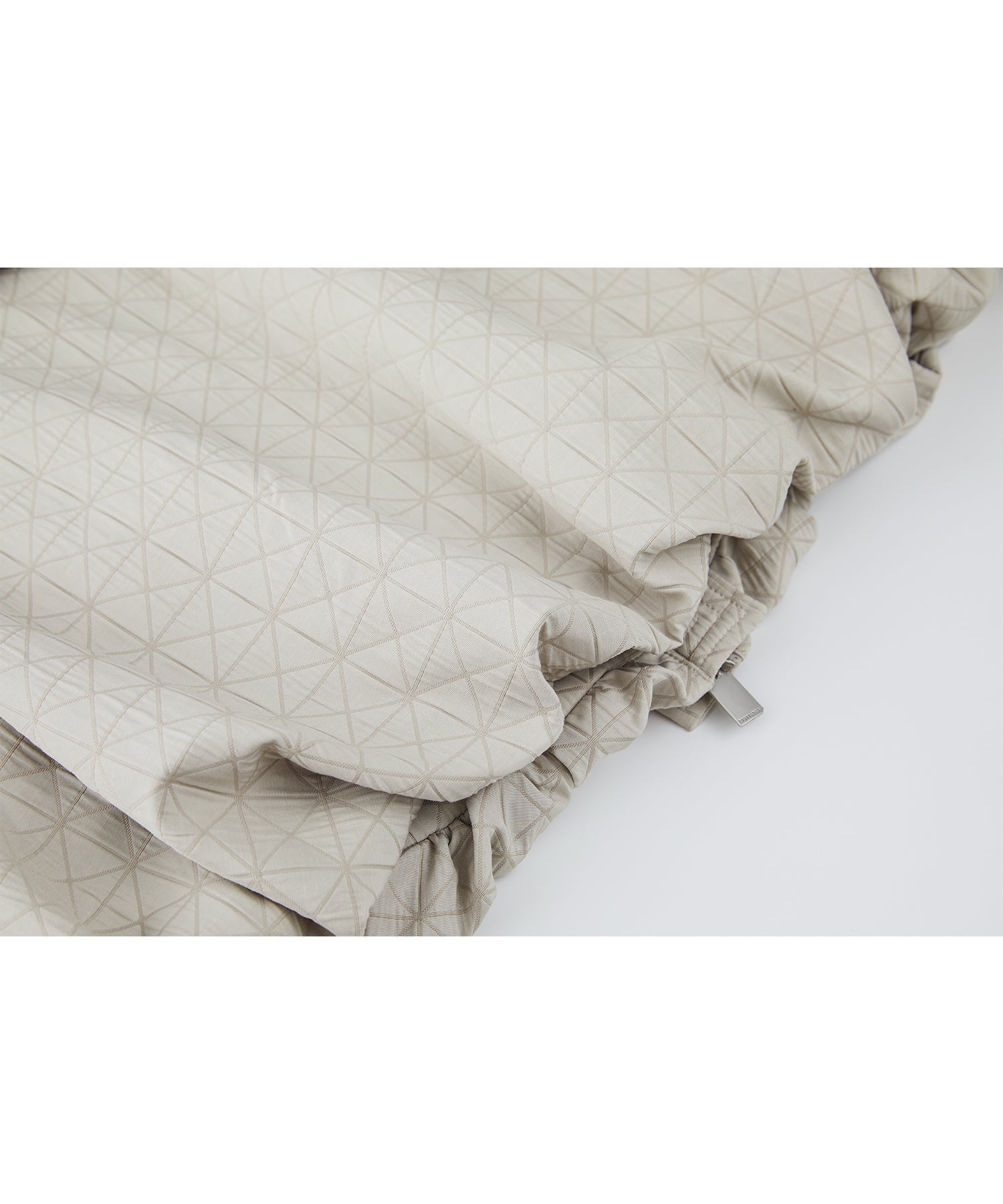 Diamond Jacquard Quilted Down Coat – Belt & Scarf Set