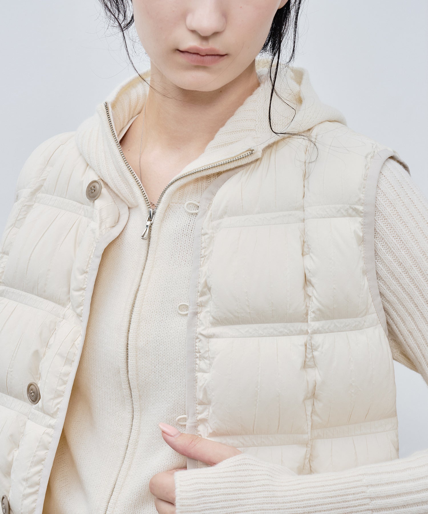 Lightweight Crinkled Down Vest
