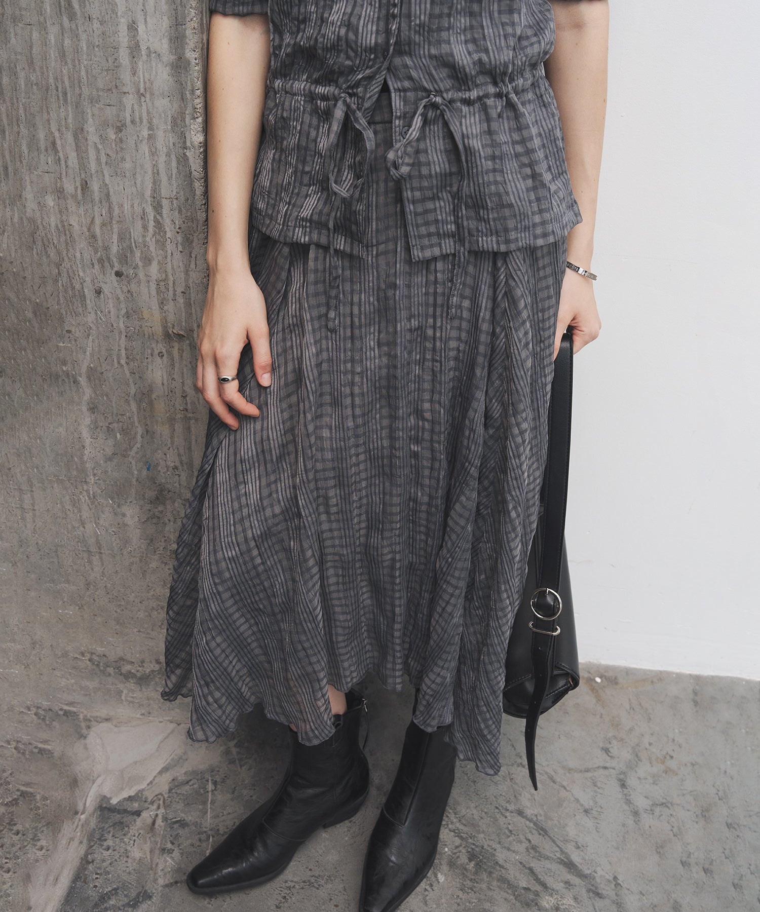 Asymmetric Hem Crinkled Check Midi Skirt – A-Line Silhouette