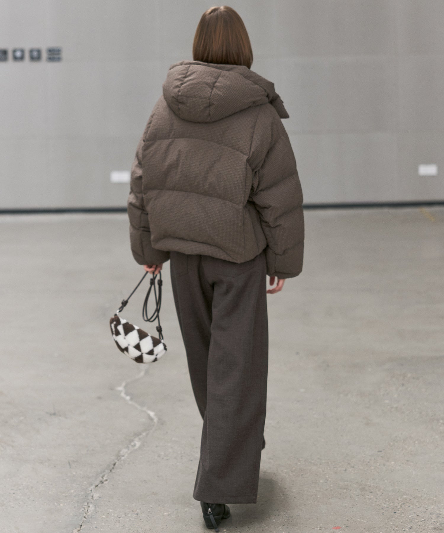 Textured Crinkle Hooded Short Down Jacket