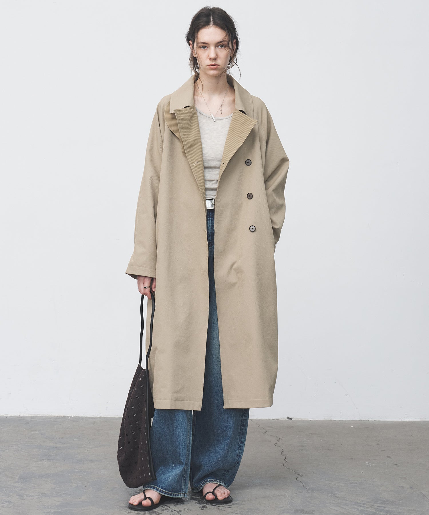 Structured Raglan Trench Coat – Oversized Fit