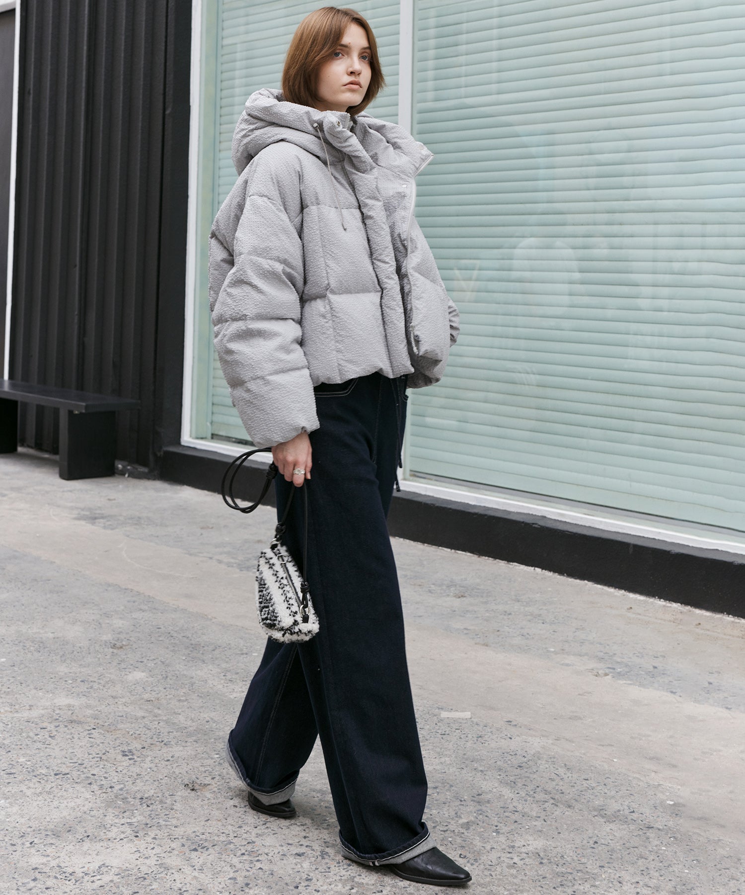 Textured Crinkle Hooded Short Down Jacket