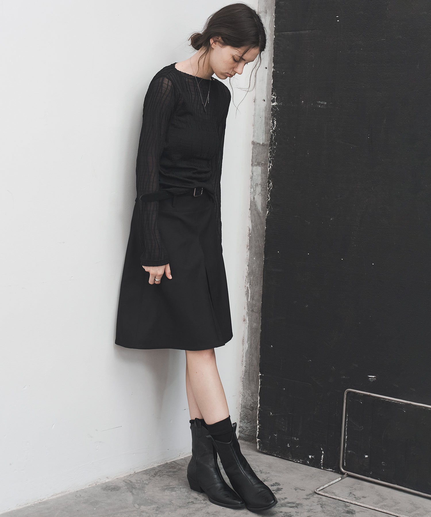 2-Way Pleated Suit Midi Skirt – High Waist A-Line Fit